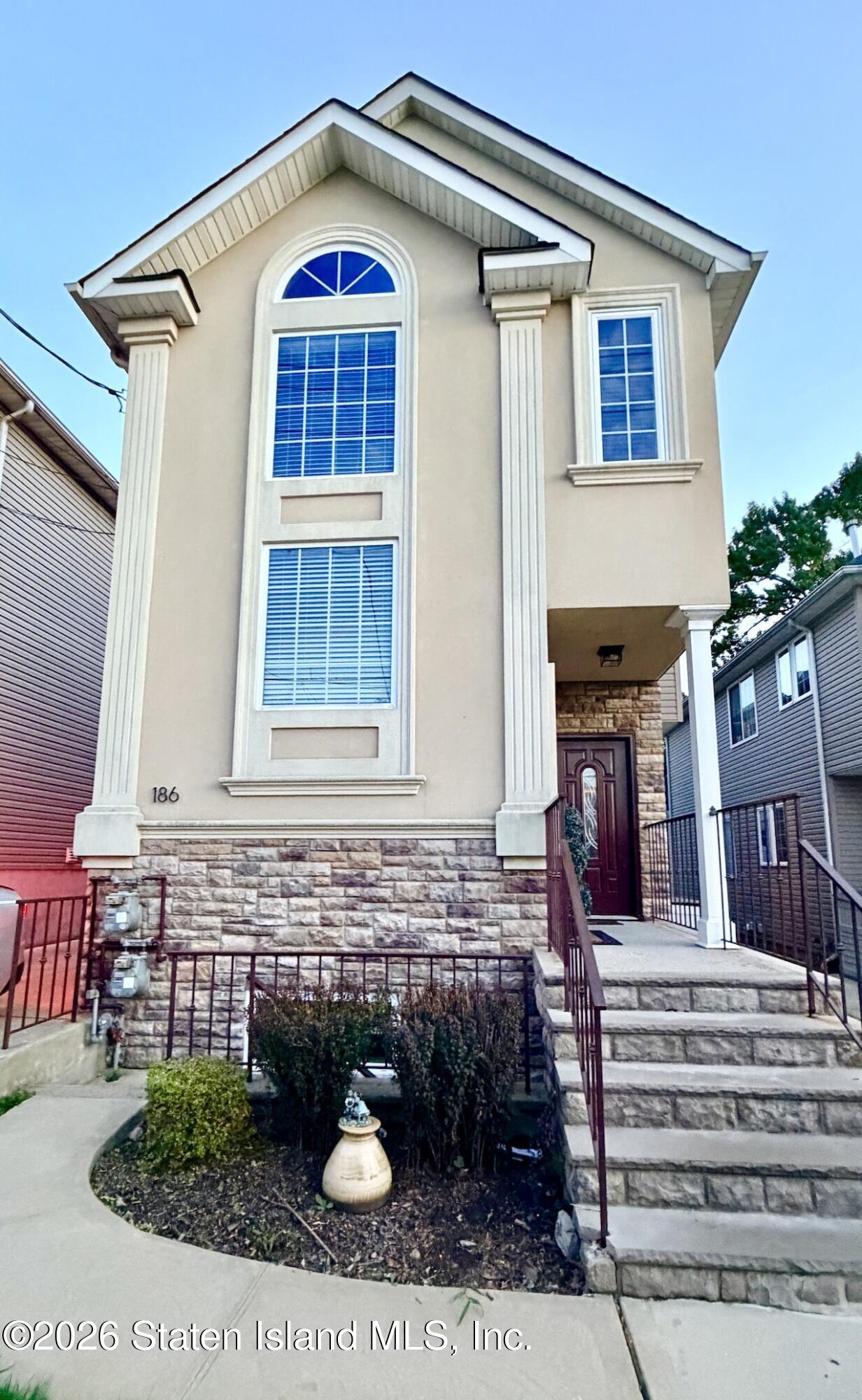 184 Dixon Avenue Image 3