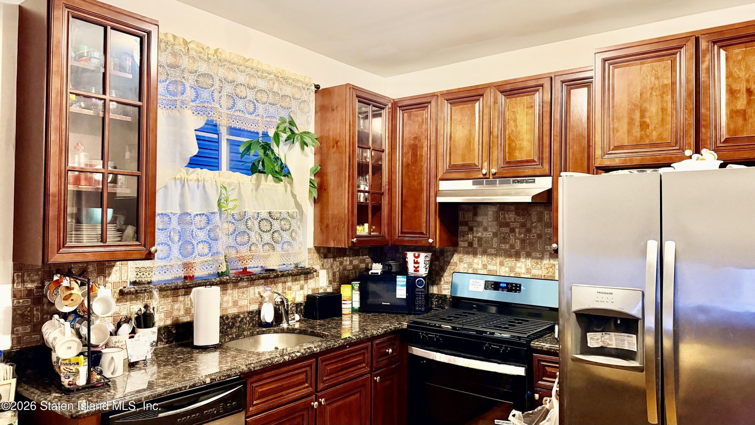 184 Dixon Avenue, Staten Island, NY, 10303