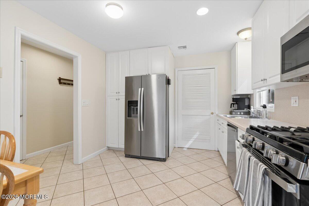 193 Pear Drive Image 4