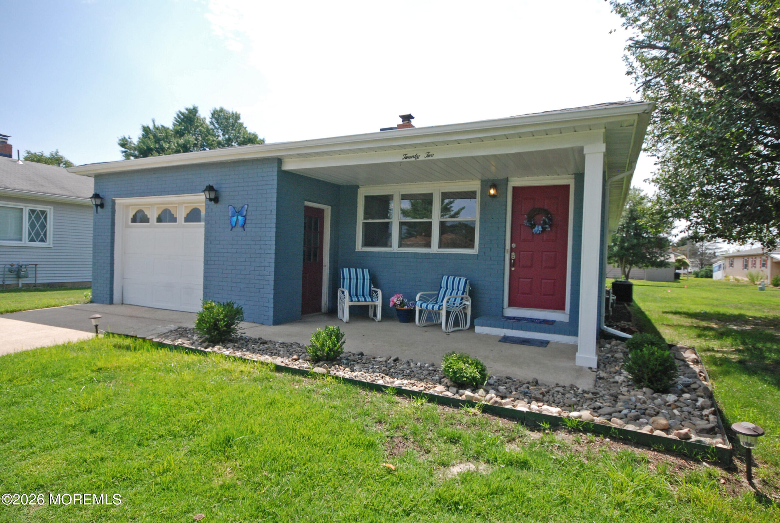 22 Vera Cruz Court, Toms River, NJ, 08757