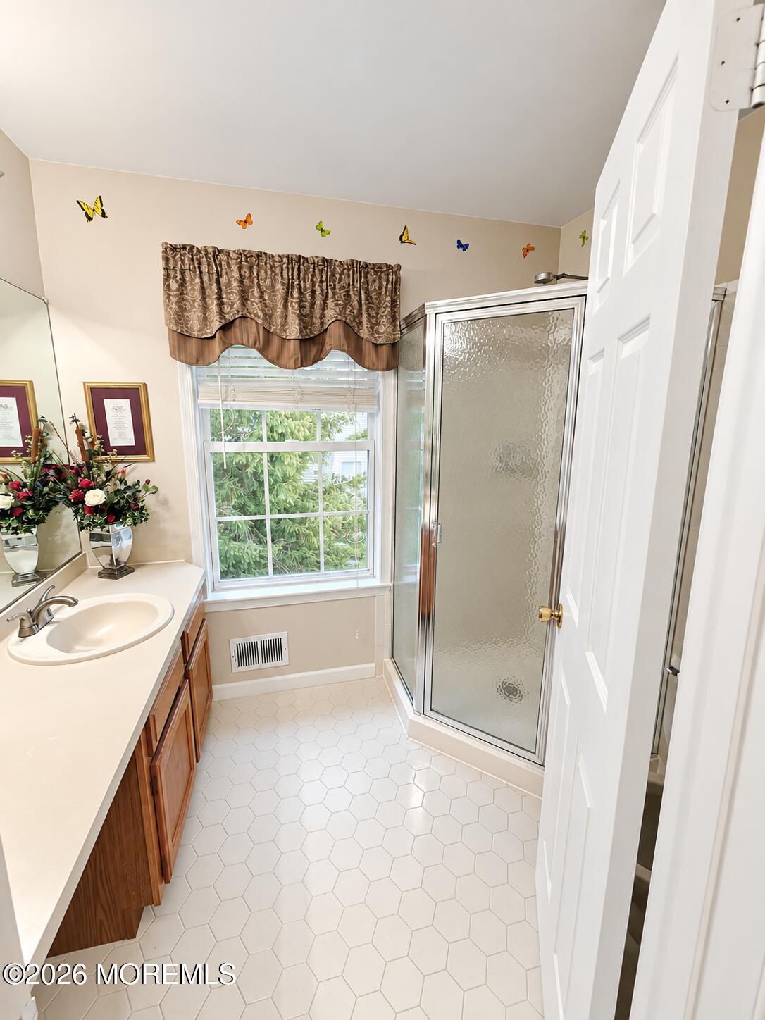 512 Woodbine Lane, Lakewood, NJ, 08701 image 18