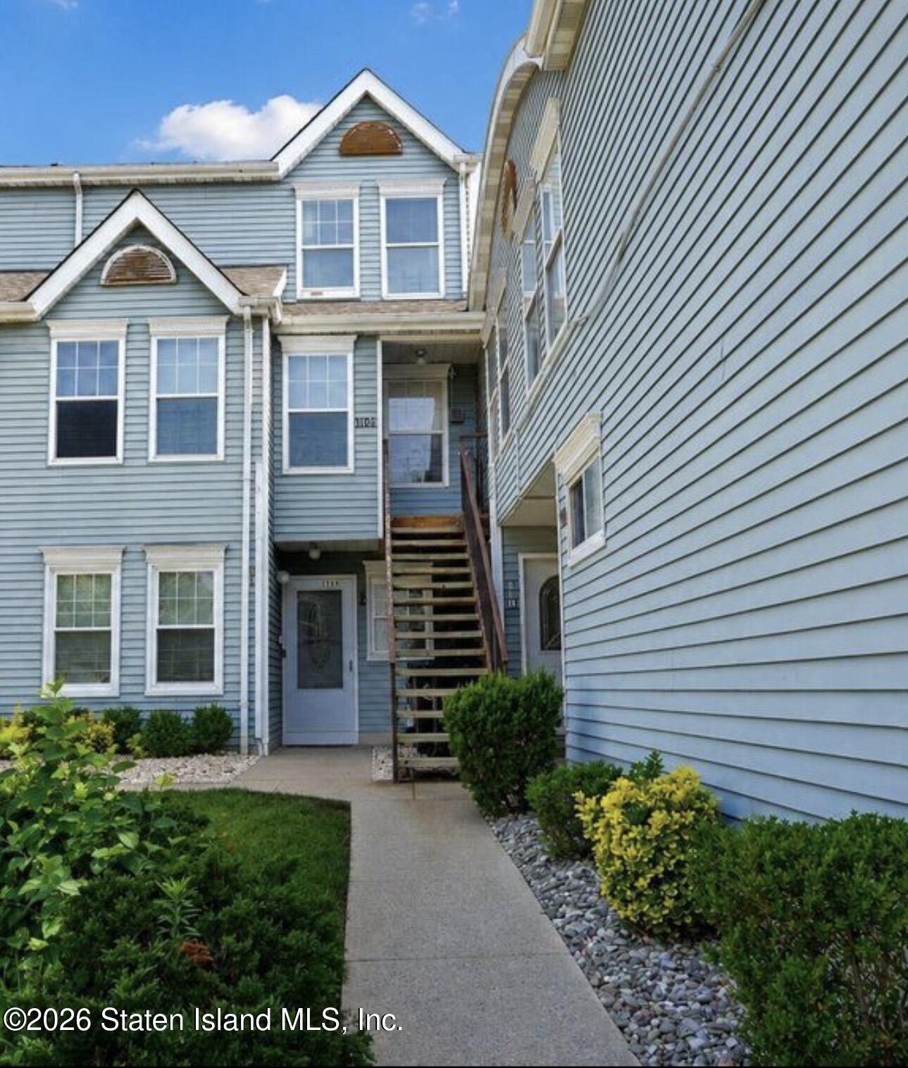 105 Pond Way, Staten Island, NY, 10303 image 4