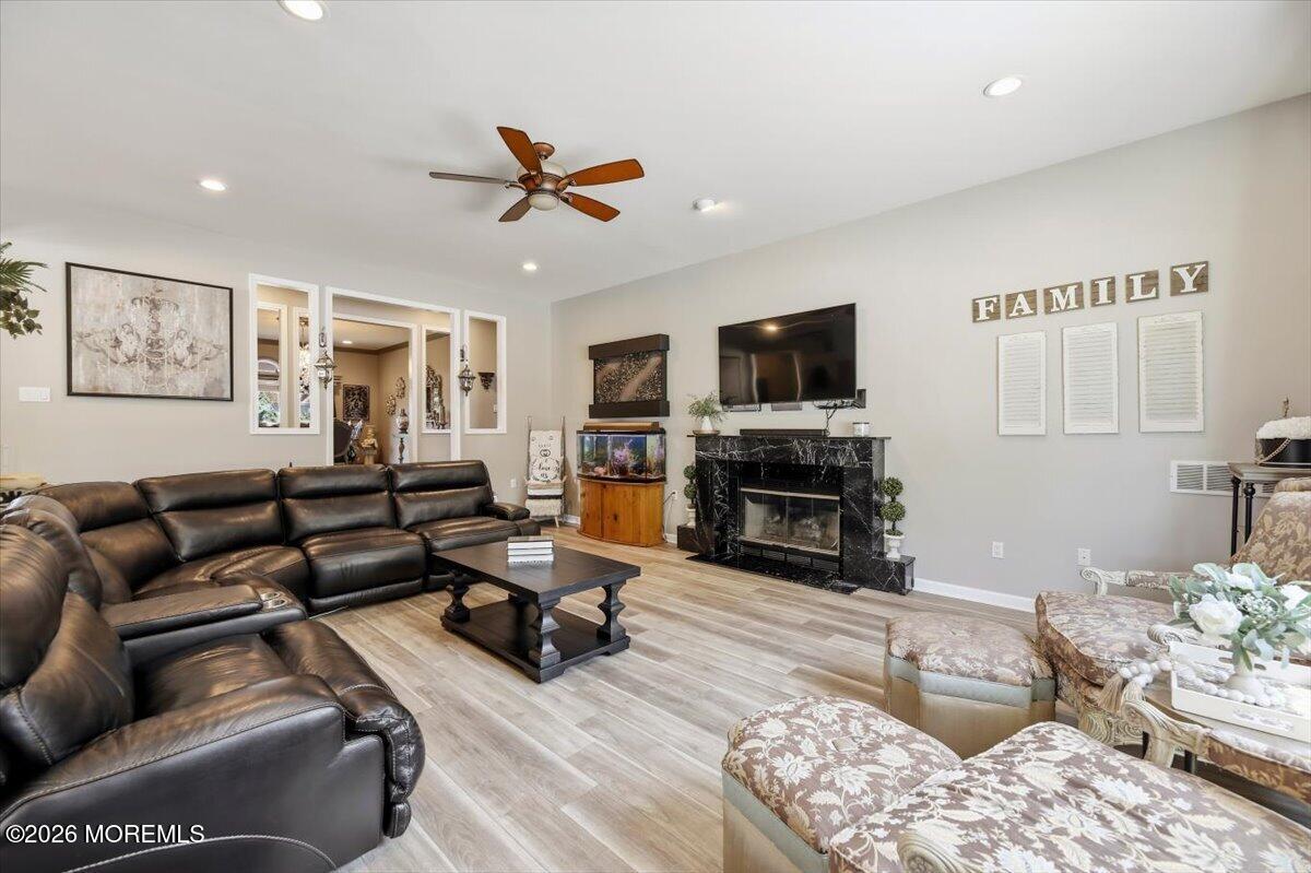 9 Landmark Lane, Marlboro, NJ, 07746 image 41