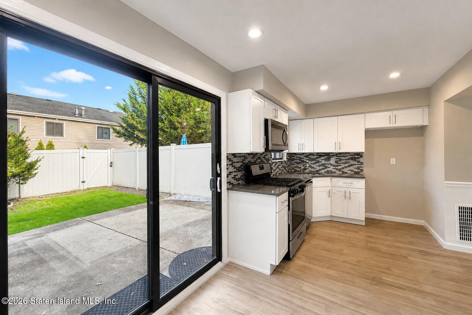 11 Azalea Court, Staten Island, NY, 10309 image 10
