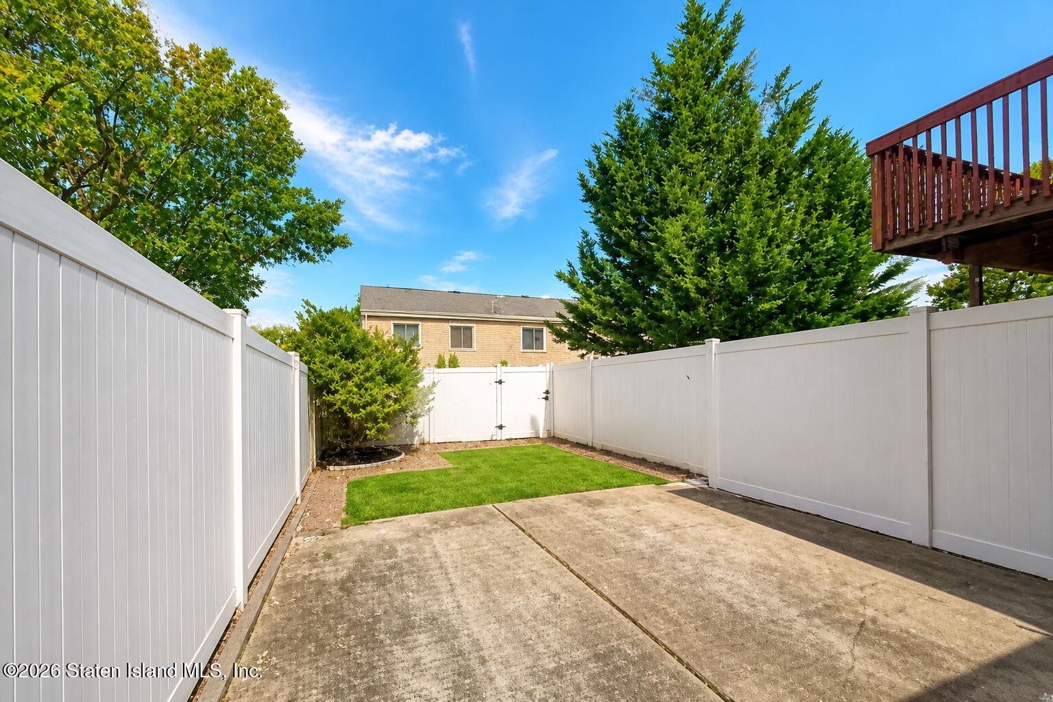 11 Azalea Court Image 3