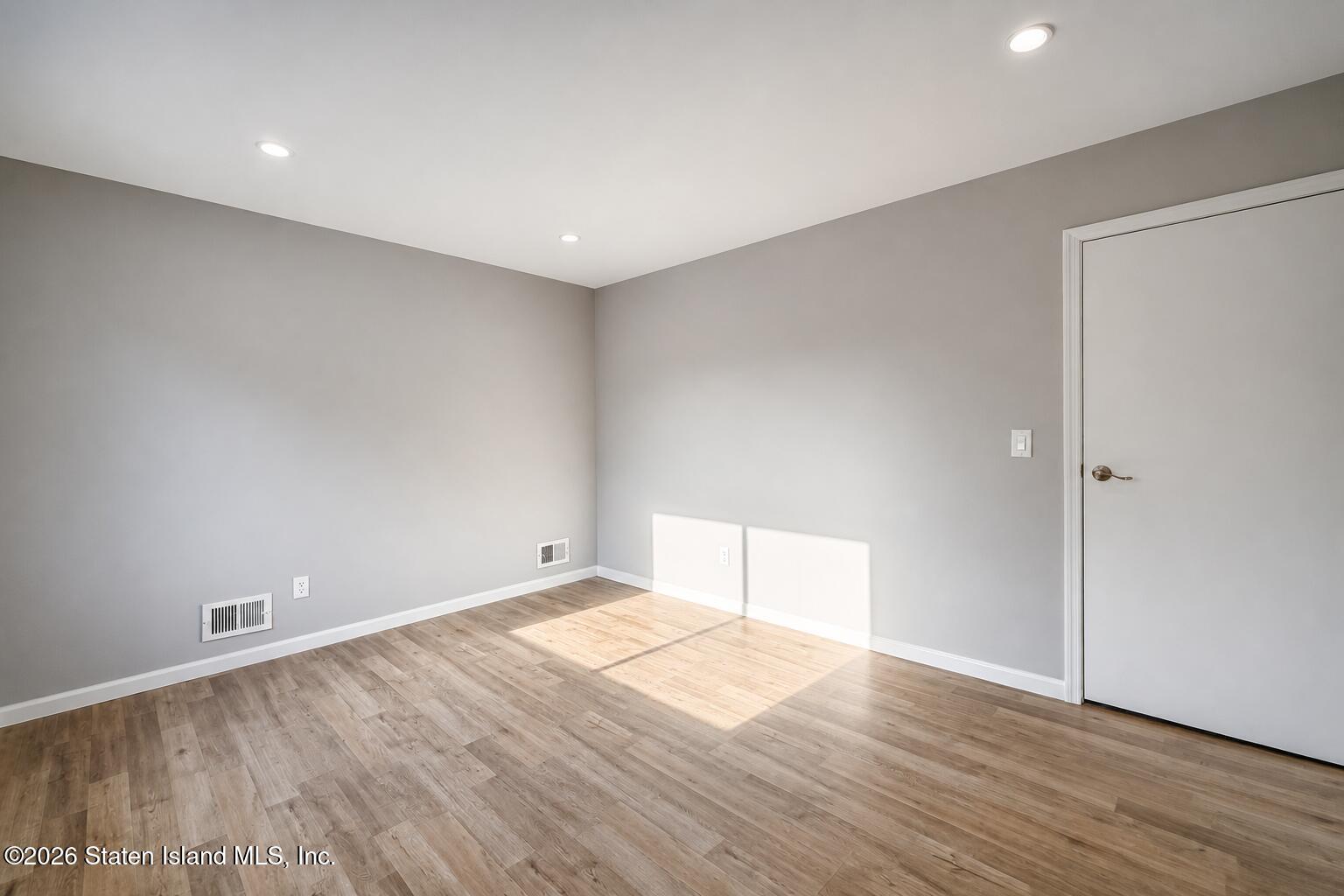 11 Azalea Court, Staten Island, NY, 10309 image 21