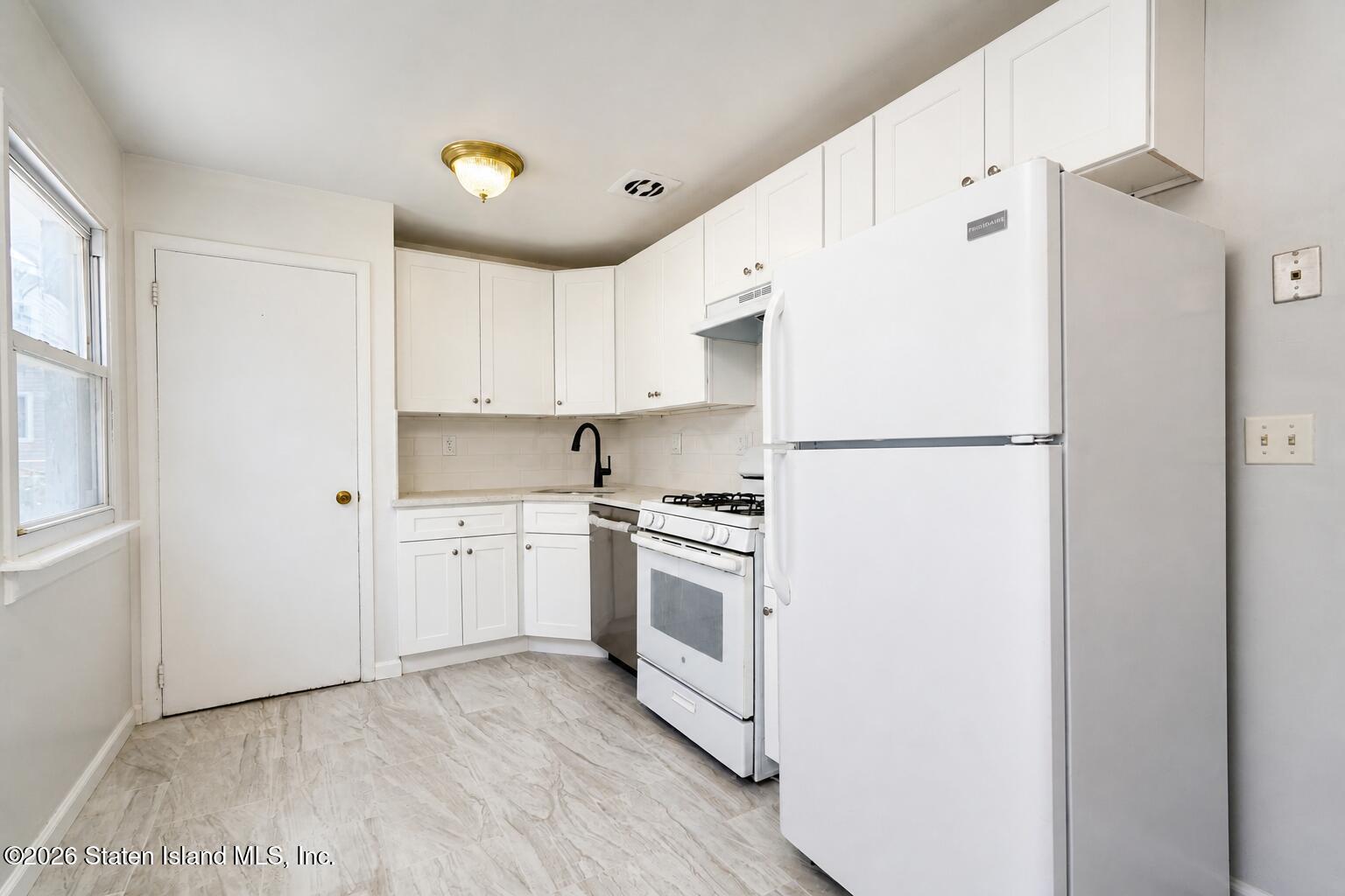 178 Graves Street, Staten Island, NY, 10314 image 9