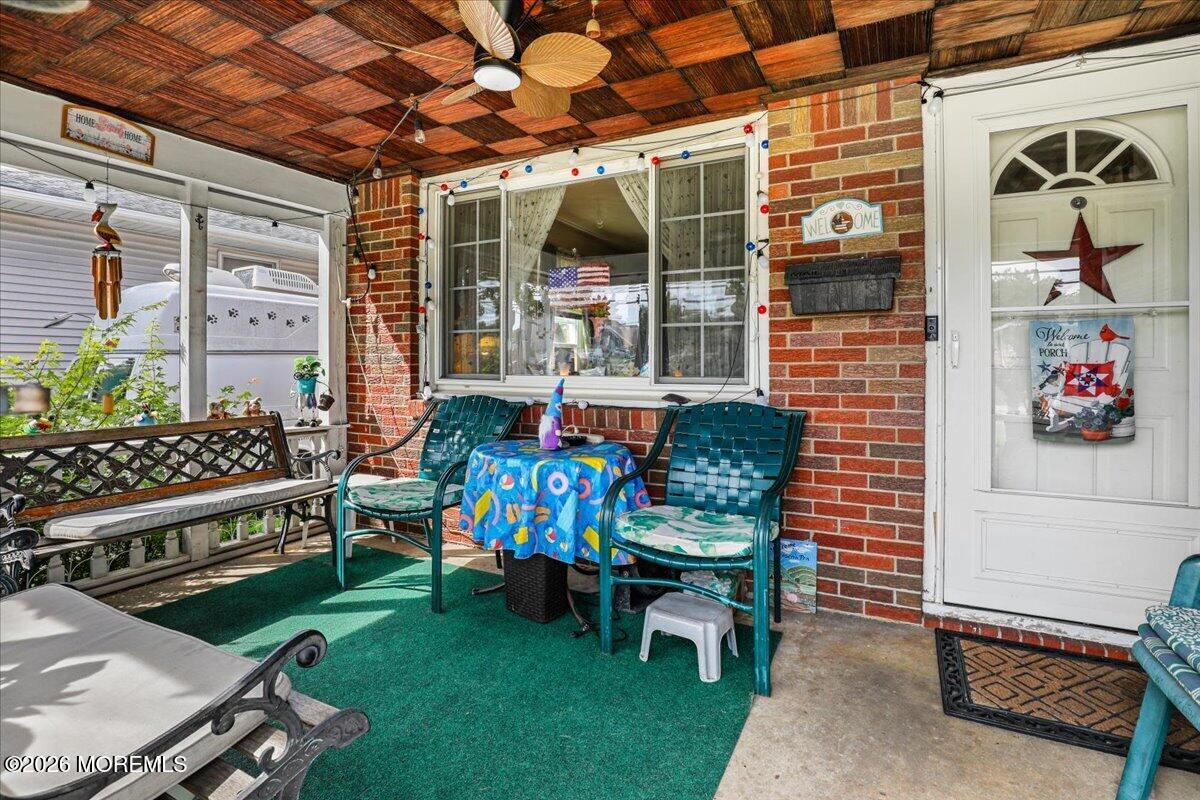555 Main Street Image 5