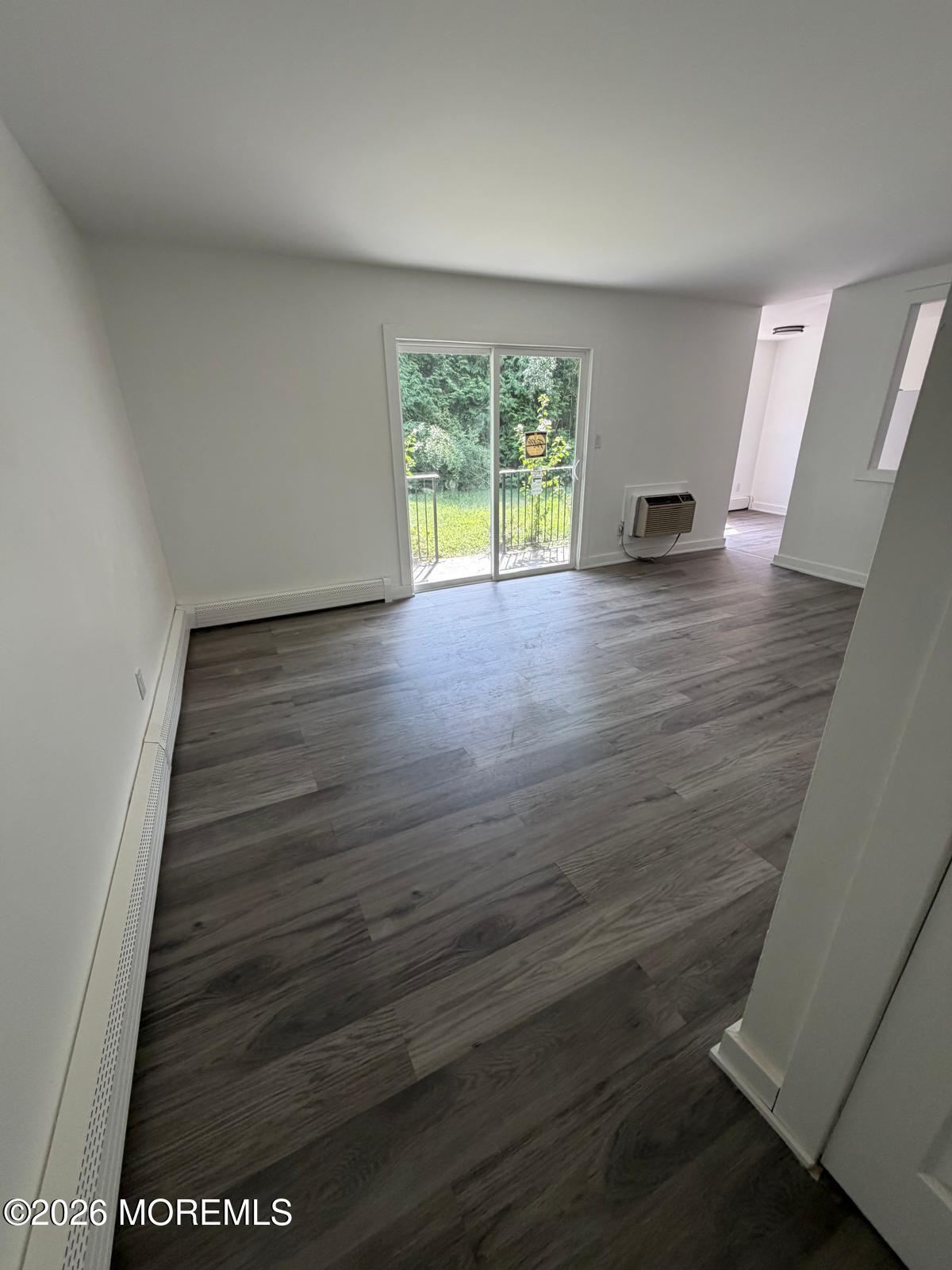 735 Greens Avenue 18A Image 2
