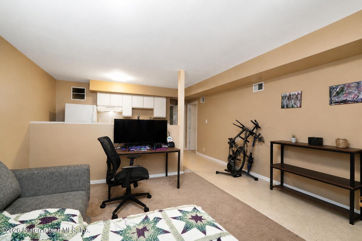 24 Willow Lane, Staten Island, NY, 10306 image 25