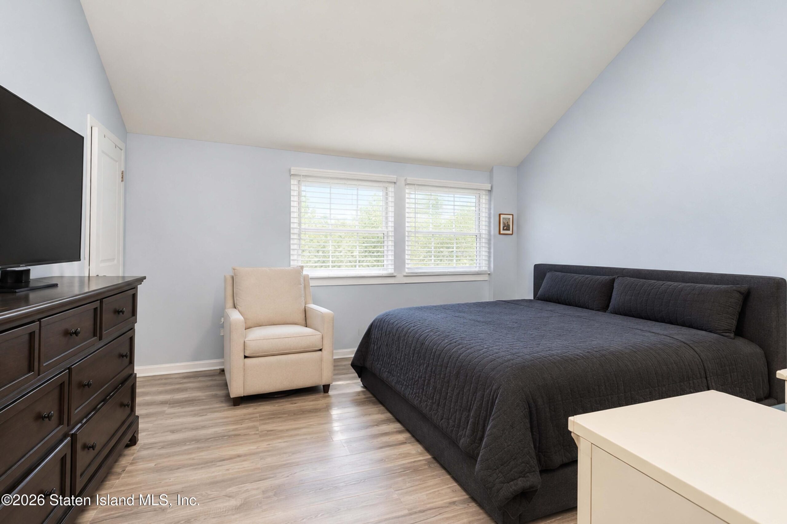211 Dover Green, Staten Island, NY, 10312 image 8