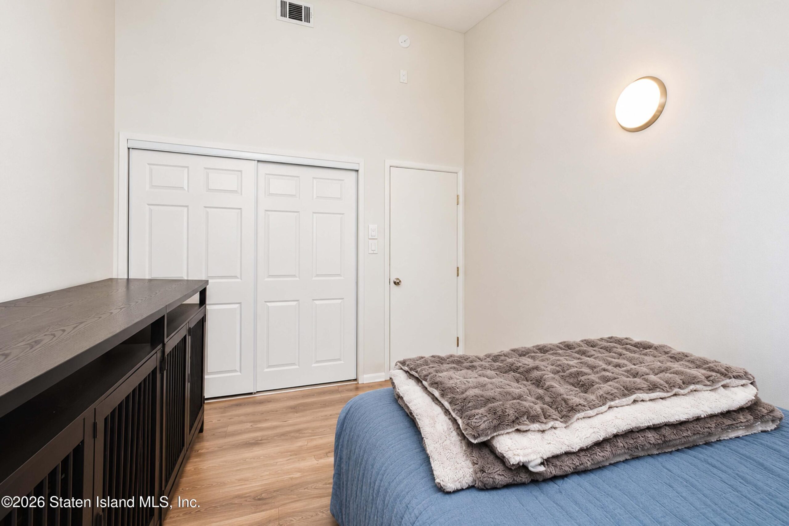 211 Dover Green, Staten Island, NY, 10312 image 12
