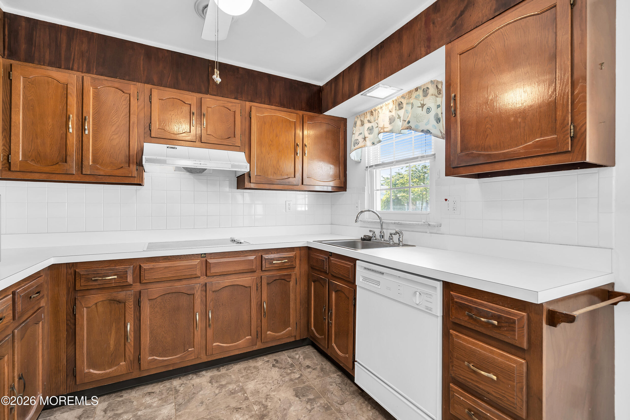 116C Buckingham Drive Image 3