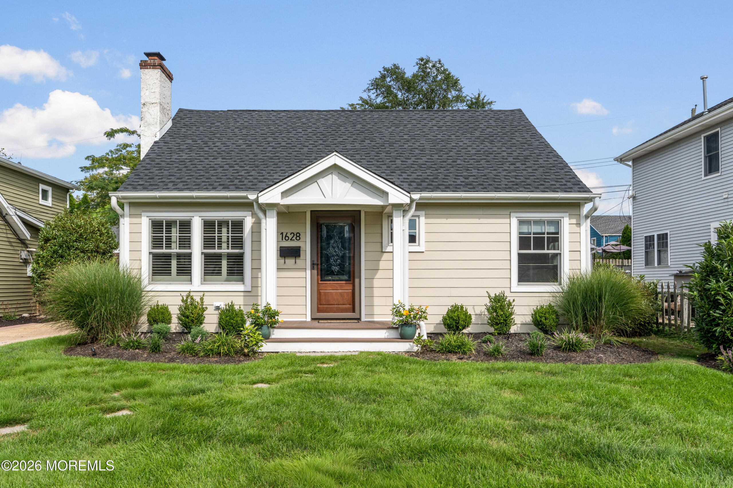 1628 Water Street Image 2