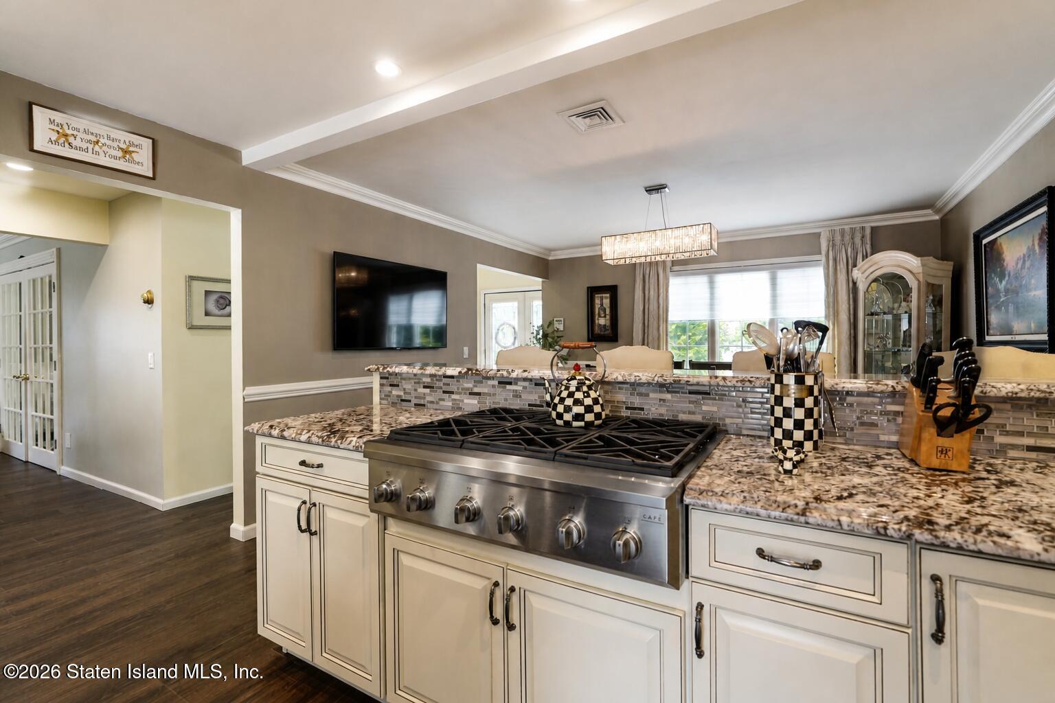 437 Yetman Avenue, Staten Island, NY, 10307 image 22