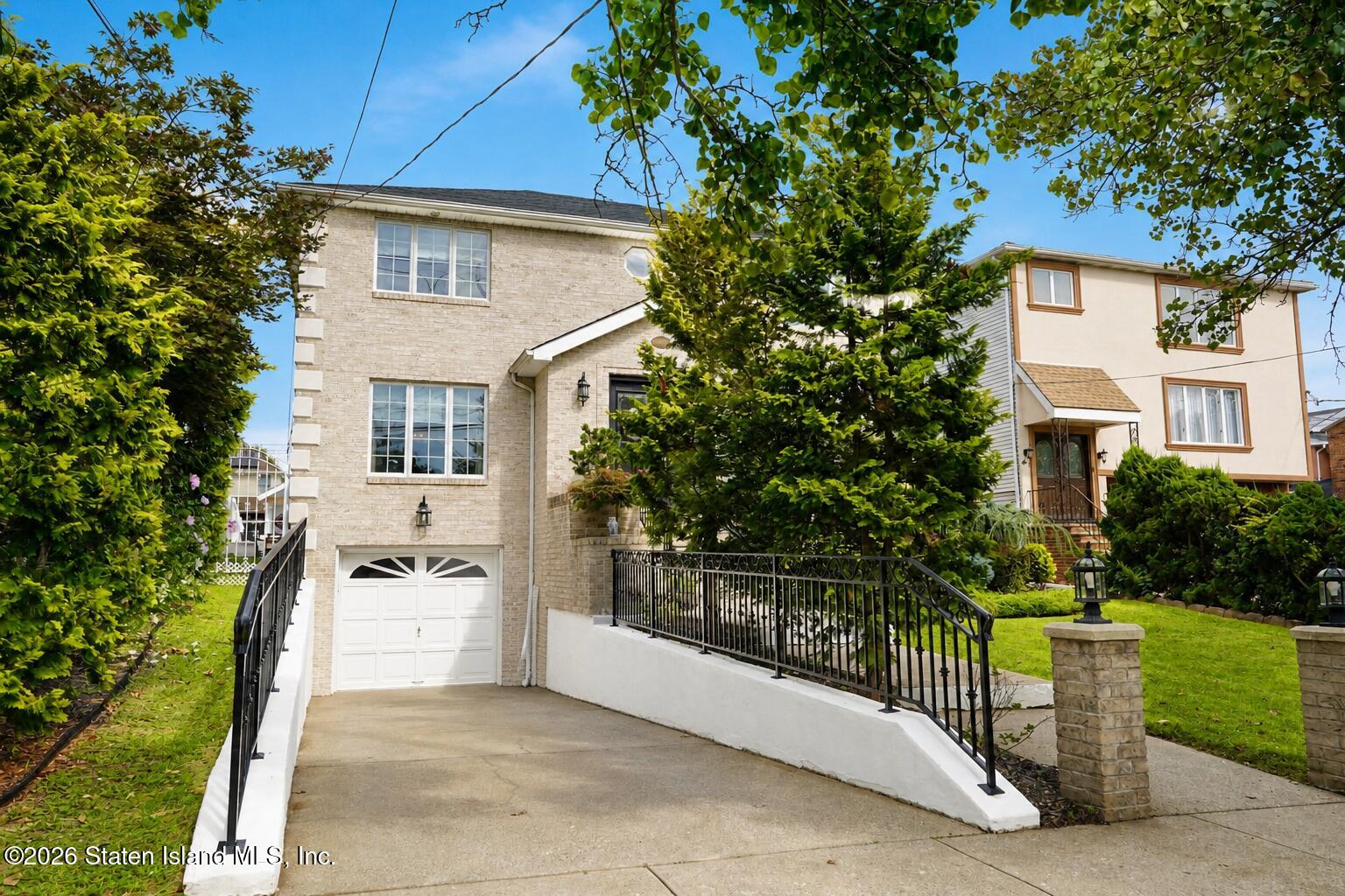 437 Yetman Avenue Image 4