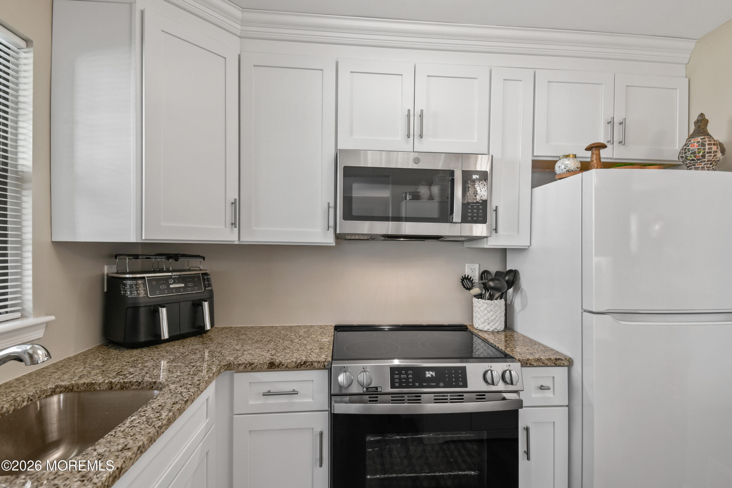 1301 Wellington Place, Aberdeen, NJ, 07747 image 8