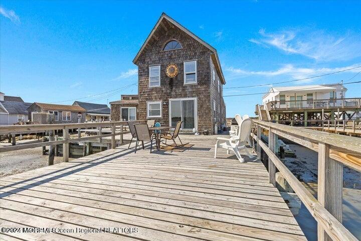 33 S Boardwalk Image 3