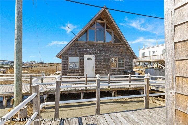 33 S Boardwalk Image 5