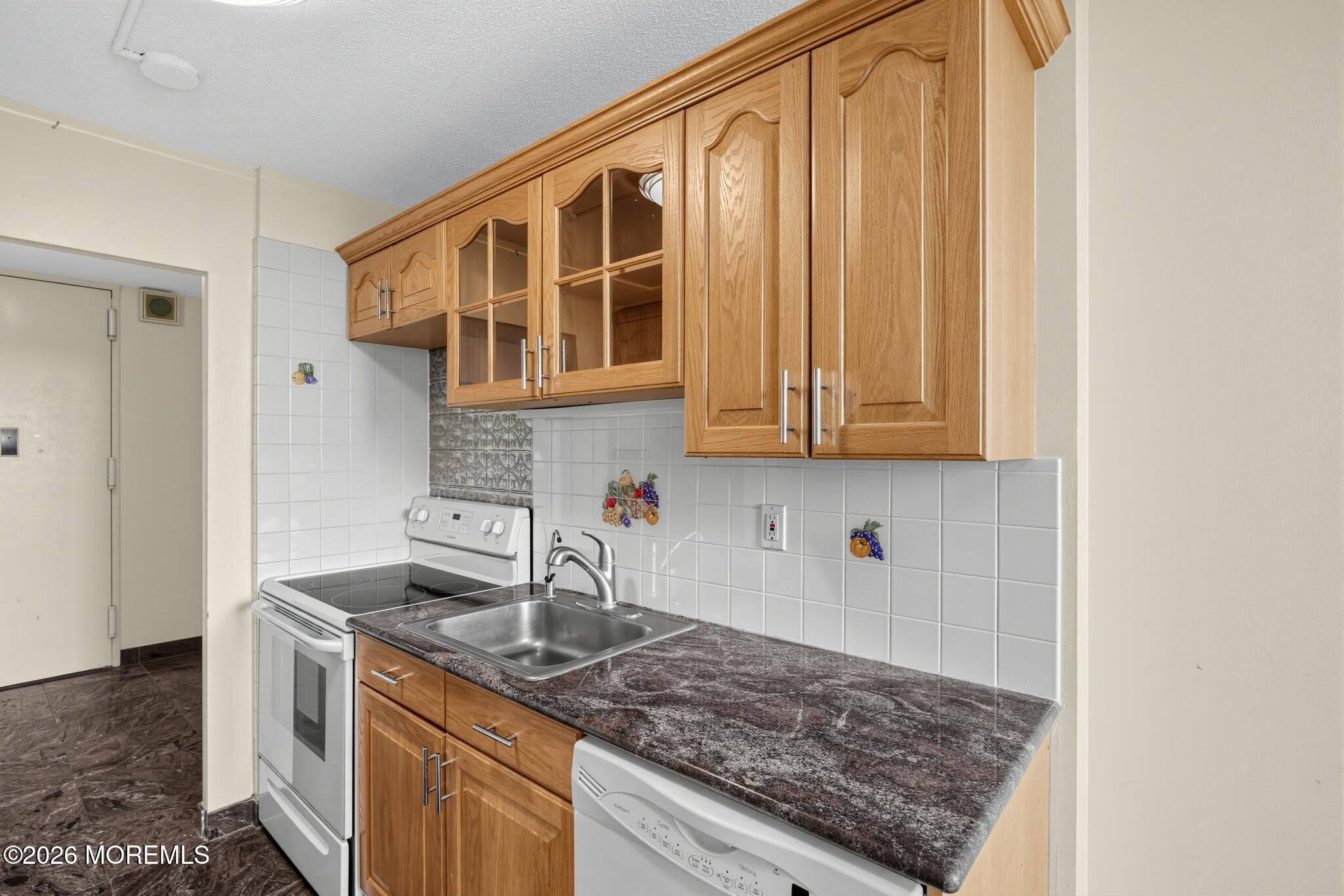 200 Winston Drive Unit 901 Image 4