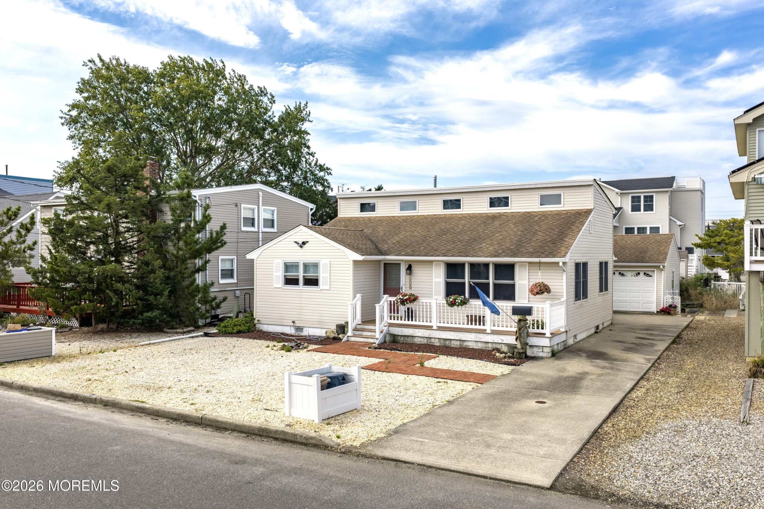 270 N 3rd Street Image 2
