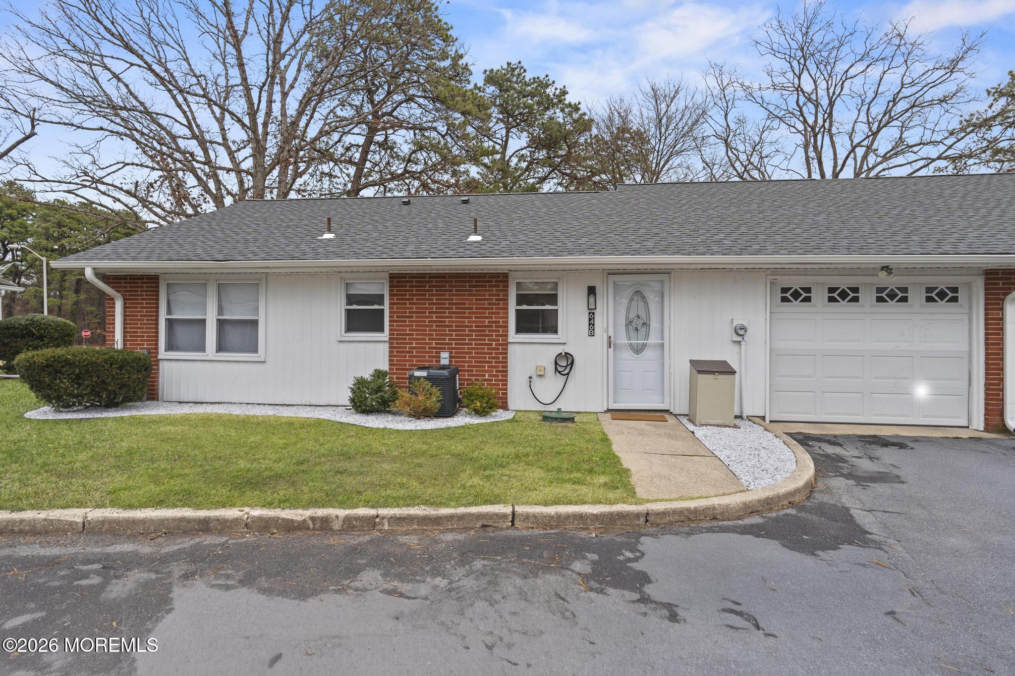 646 B Plymouth Drive, Lakewood, NJ, 08701 image 24
