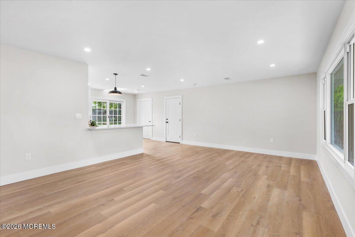 28 Fayette Lane, Matawan, NJ, 07747 image 9