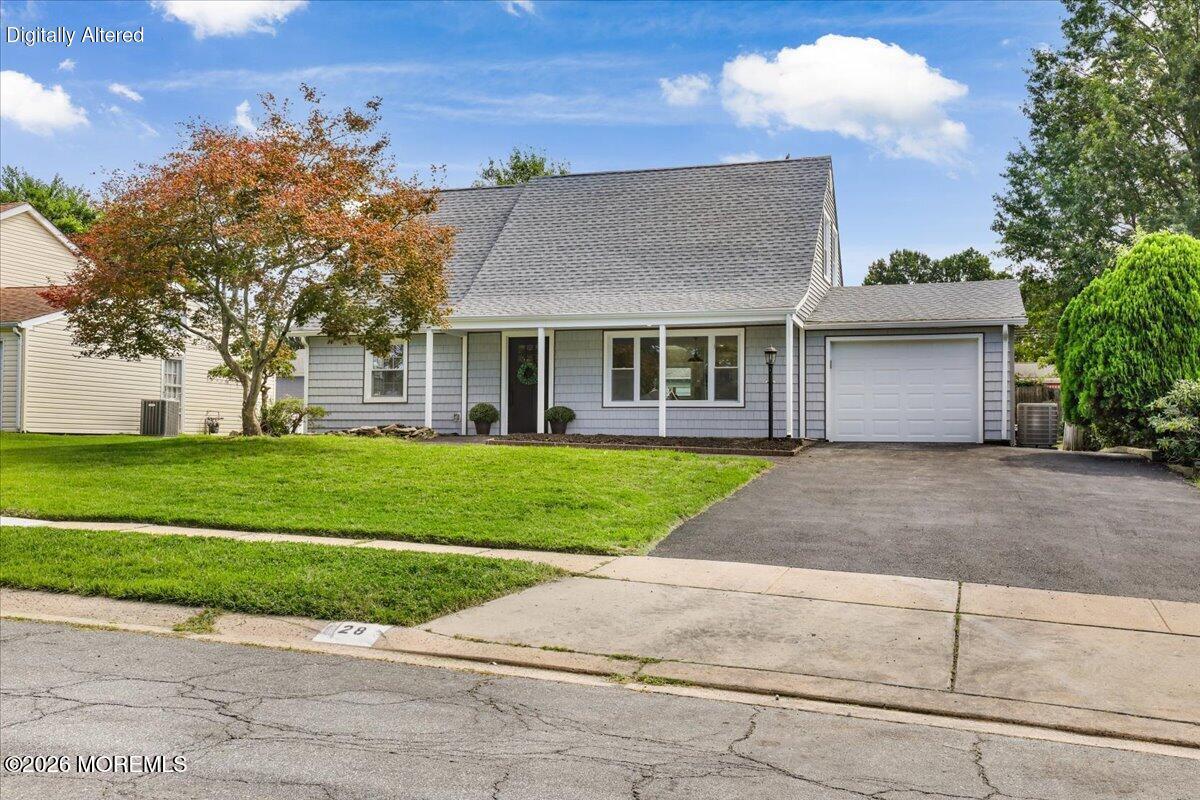 28 Fayette Lane, Matawan, NJ, 07747