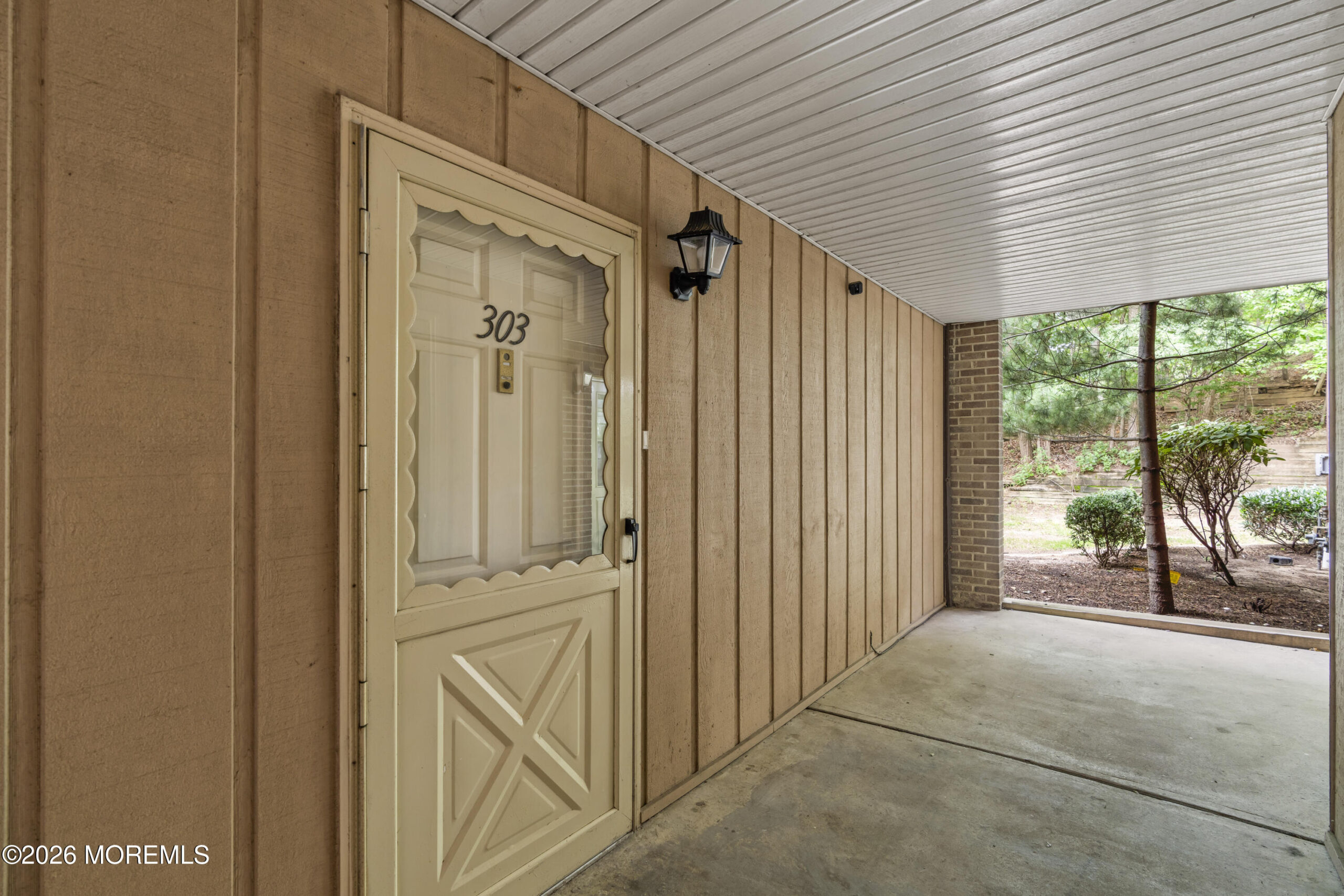 303 Wellington PL Image 2