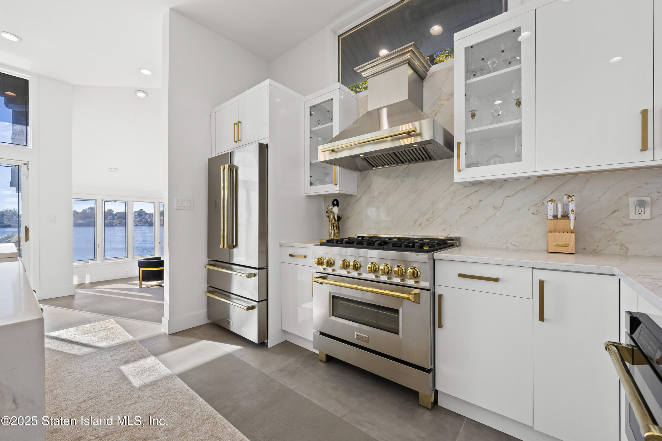 2 Wards Point Avenue, Staten Island, NY, 10307 image 15