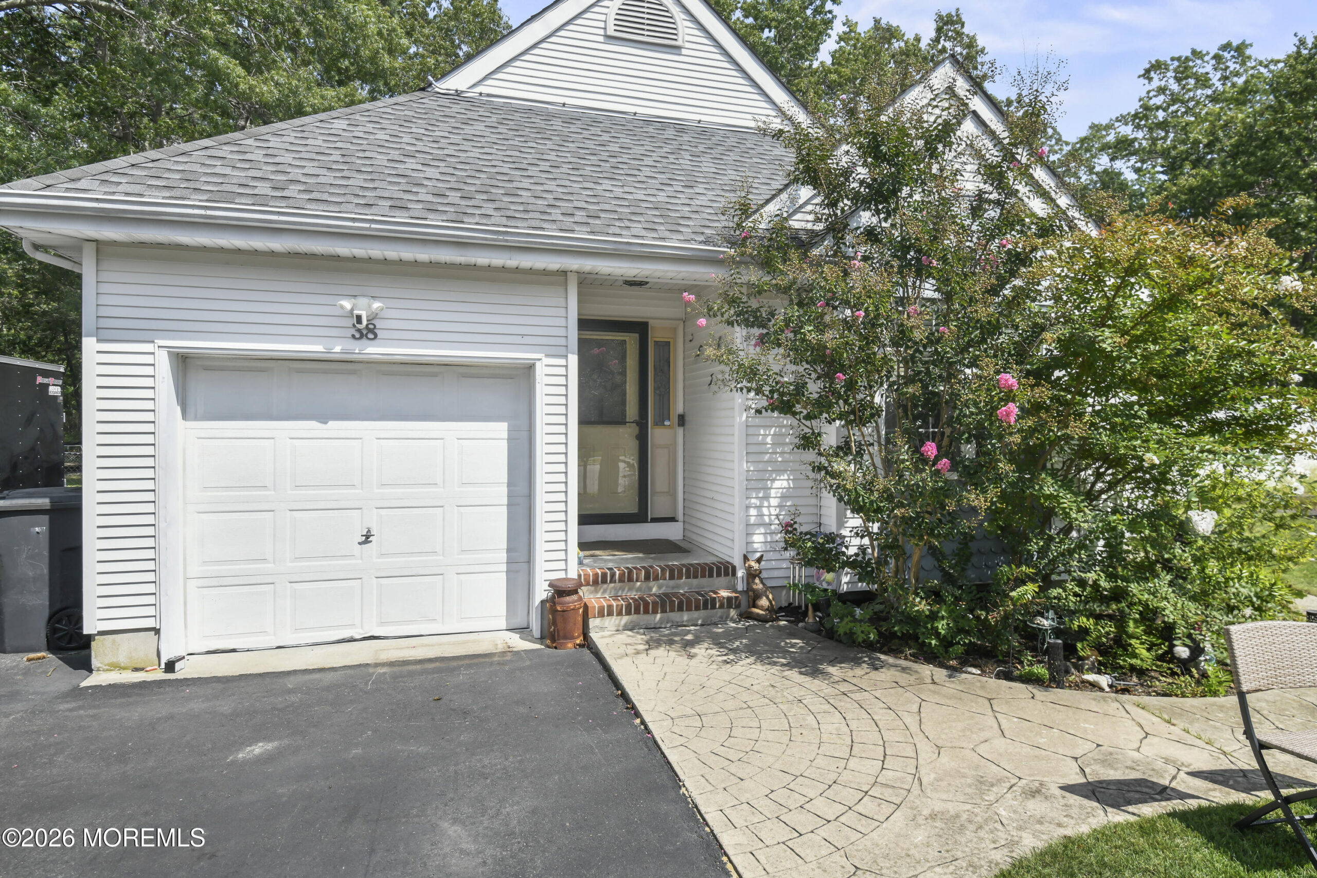 38 Edna Court, Toms River, NJ, 08755