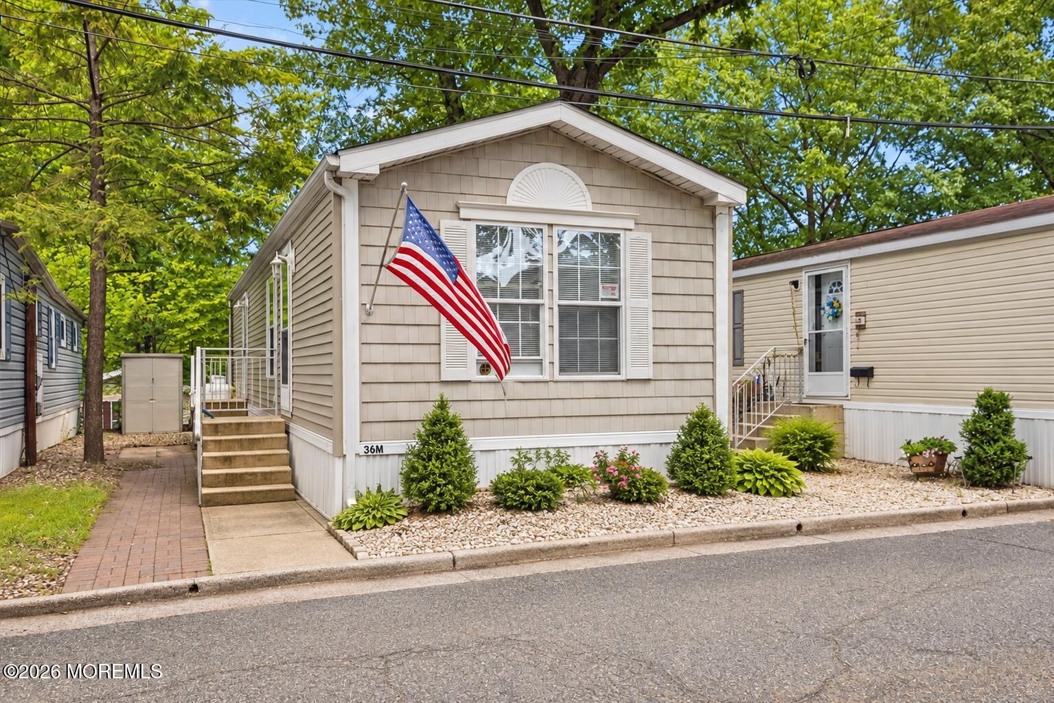 2505 Woodbridge Avenue M36 Image 3