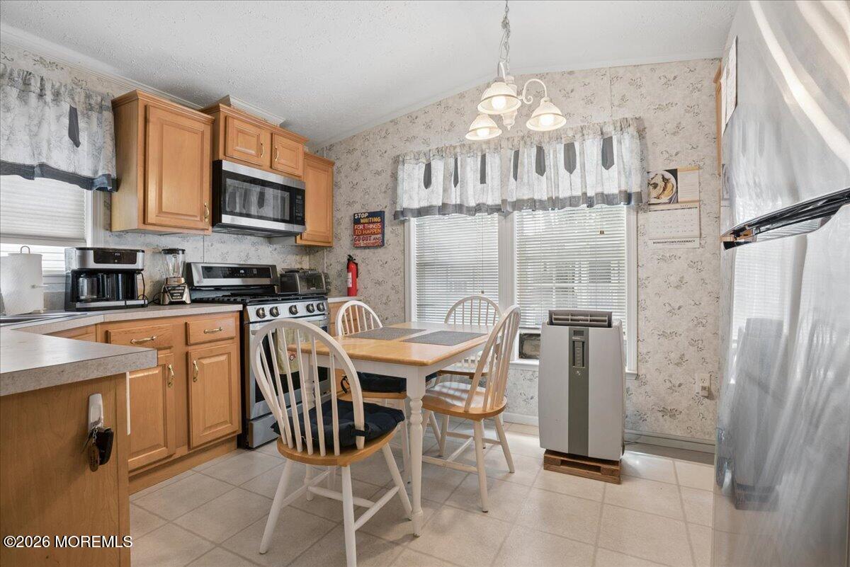 2505 Woodbridge Avenue M36 Image 5