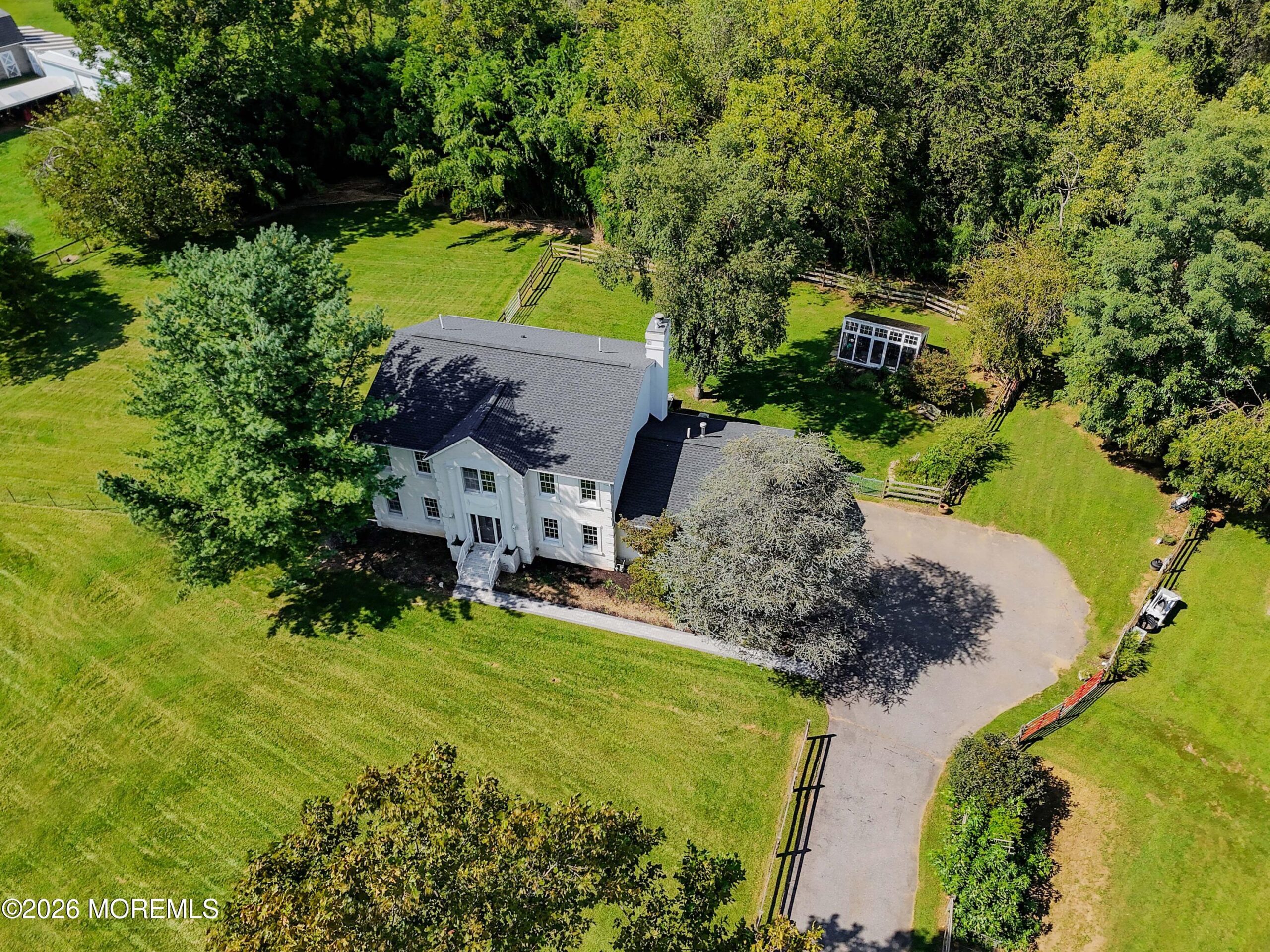 12 Nan Tone Court Image 3