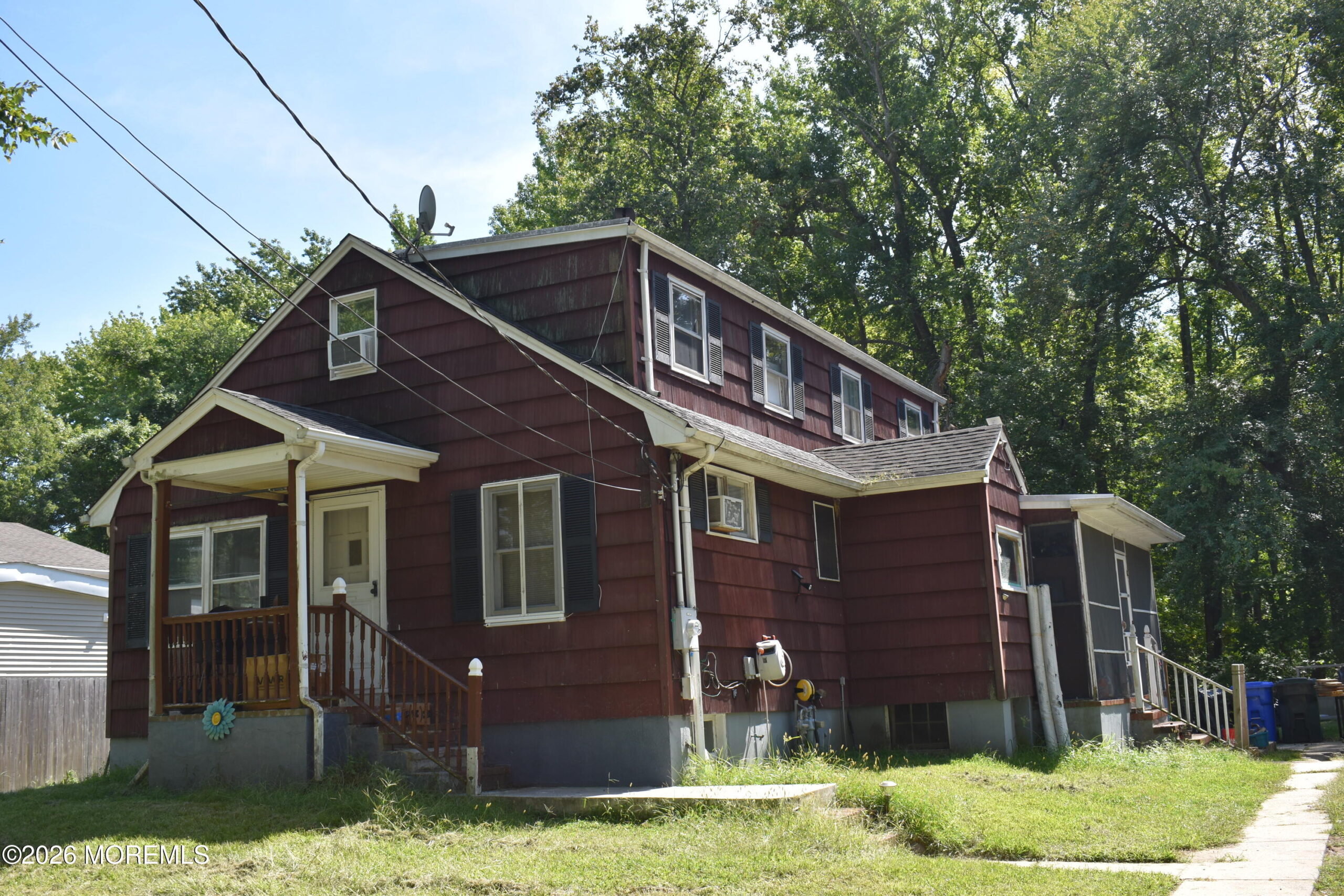 10 Youmans Avenue Image 2