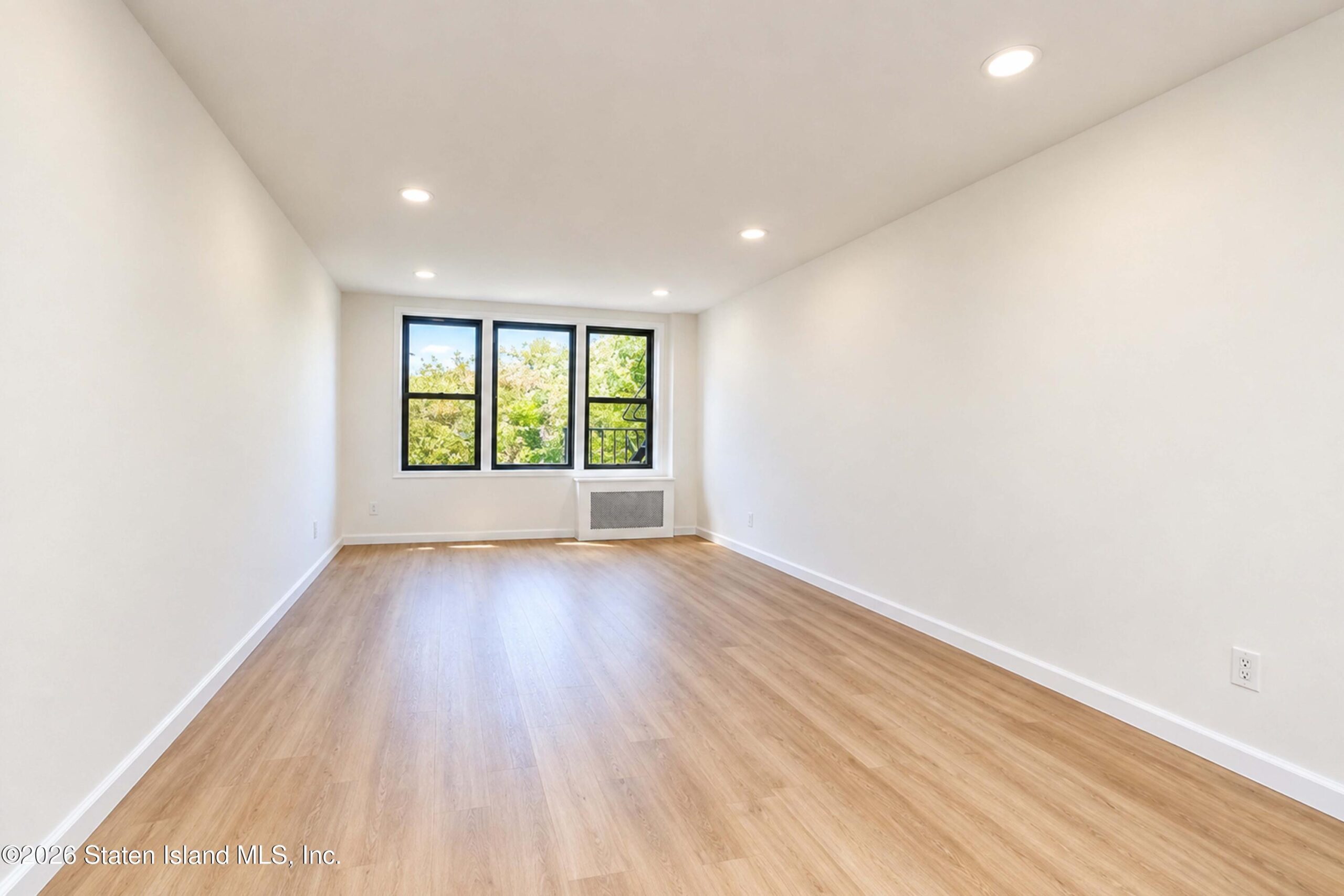 145 Lincoln Avenue 6x, Staten Island, NY, 10306 image 13