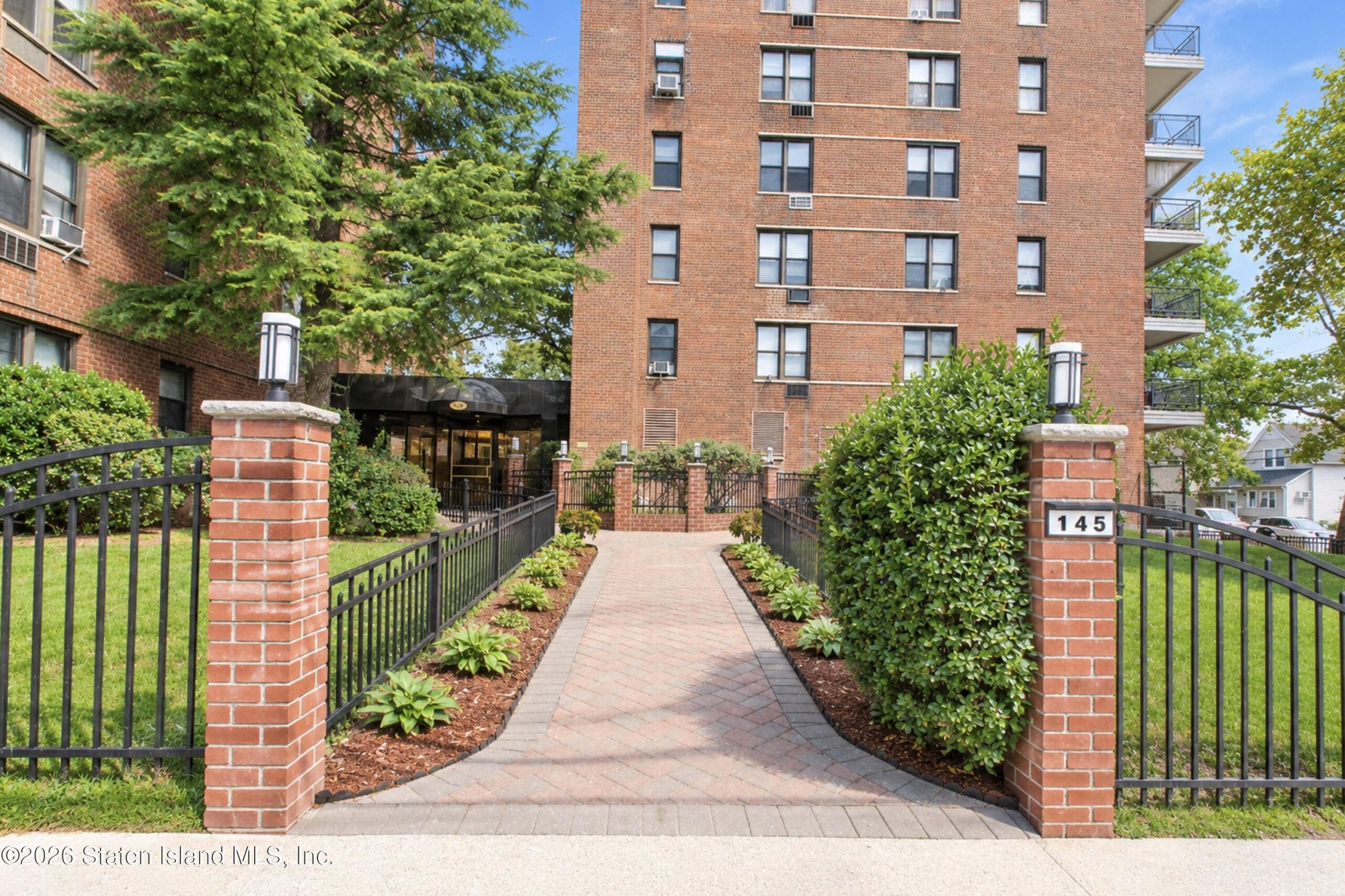 145 Lincoln Avenue 6x, Staten Island, NY, 10306