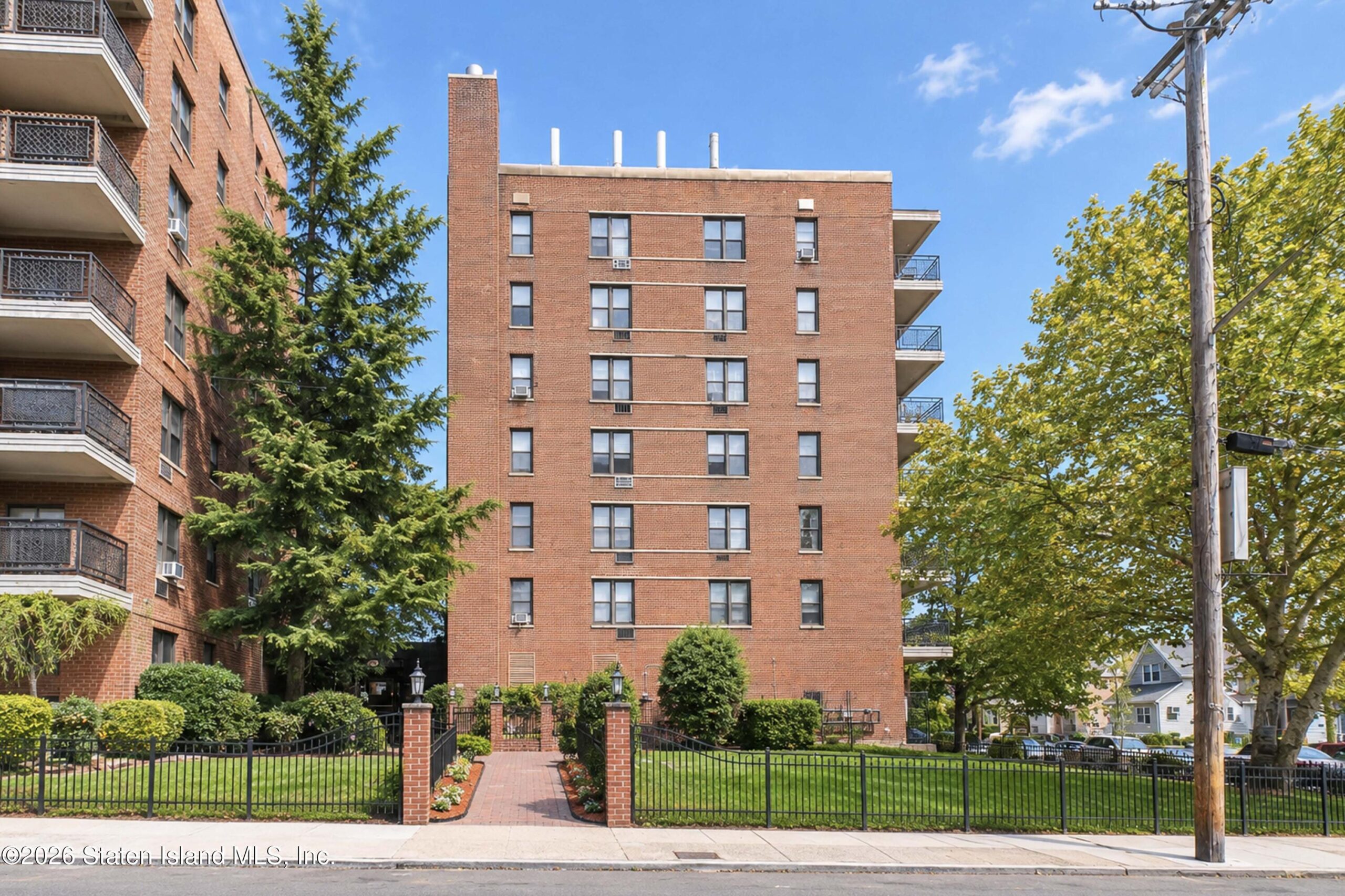 145 Lincoln Avenue 6x Image 3