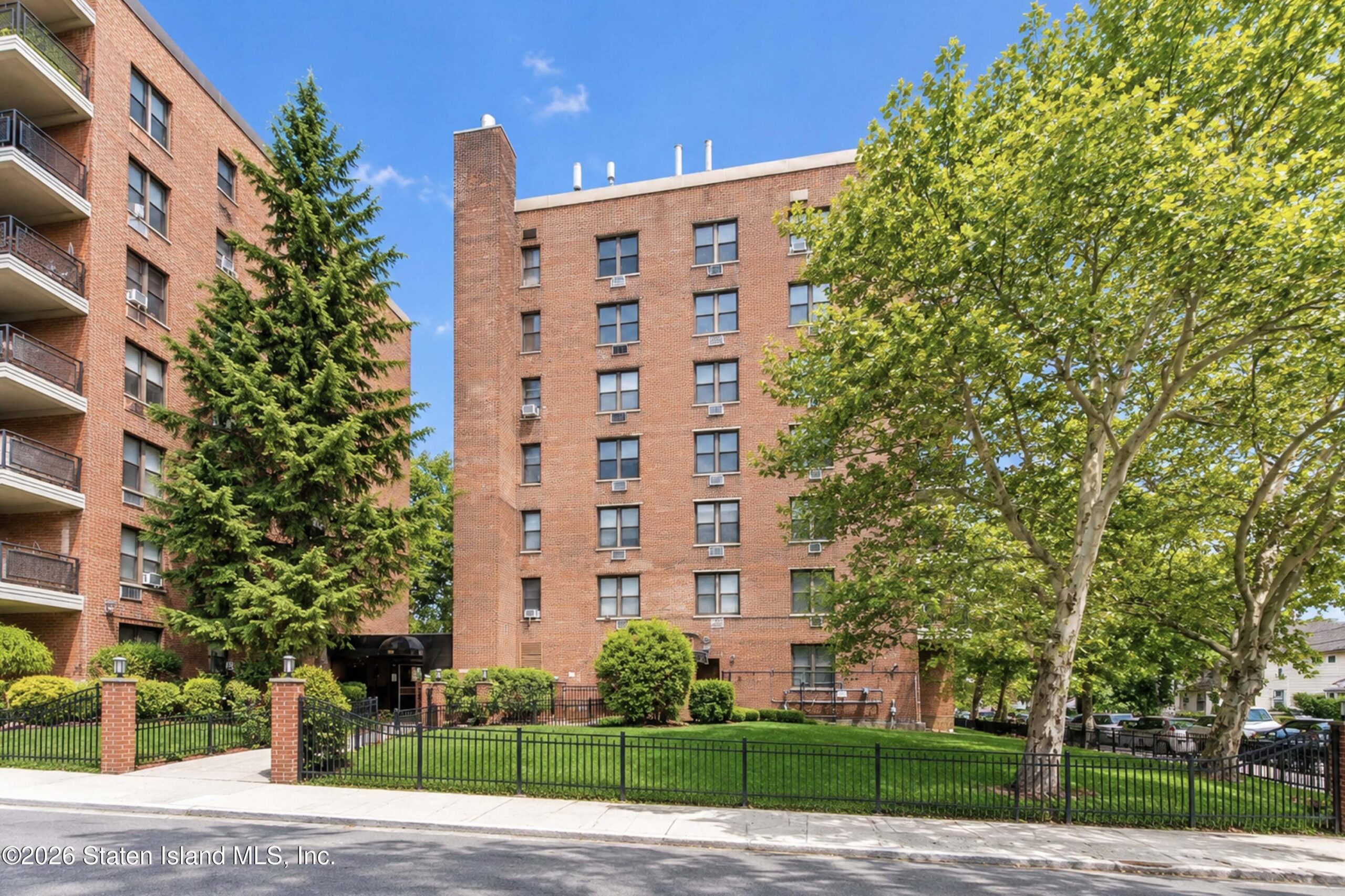 145 Lincoln Avenue 6x Image 4