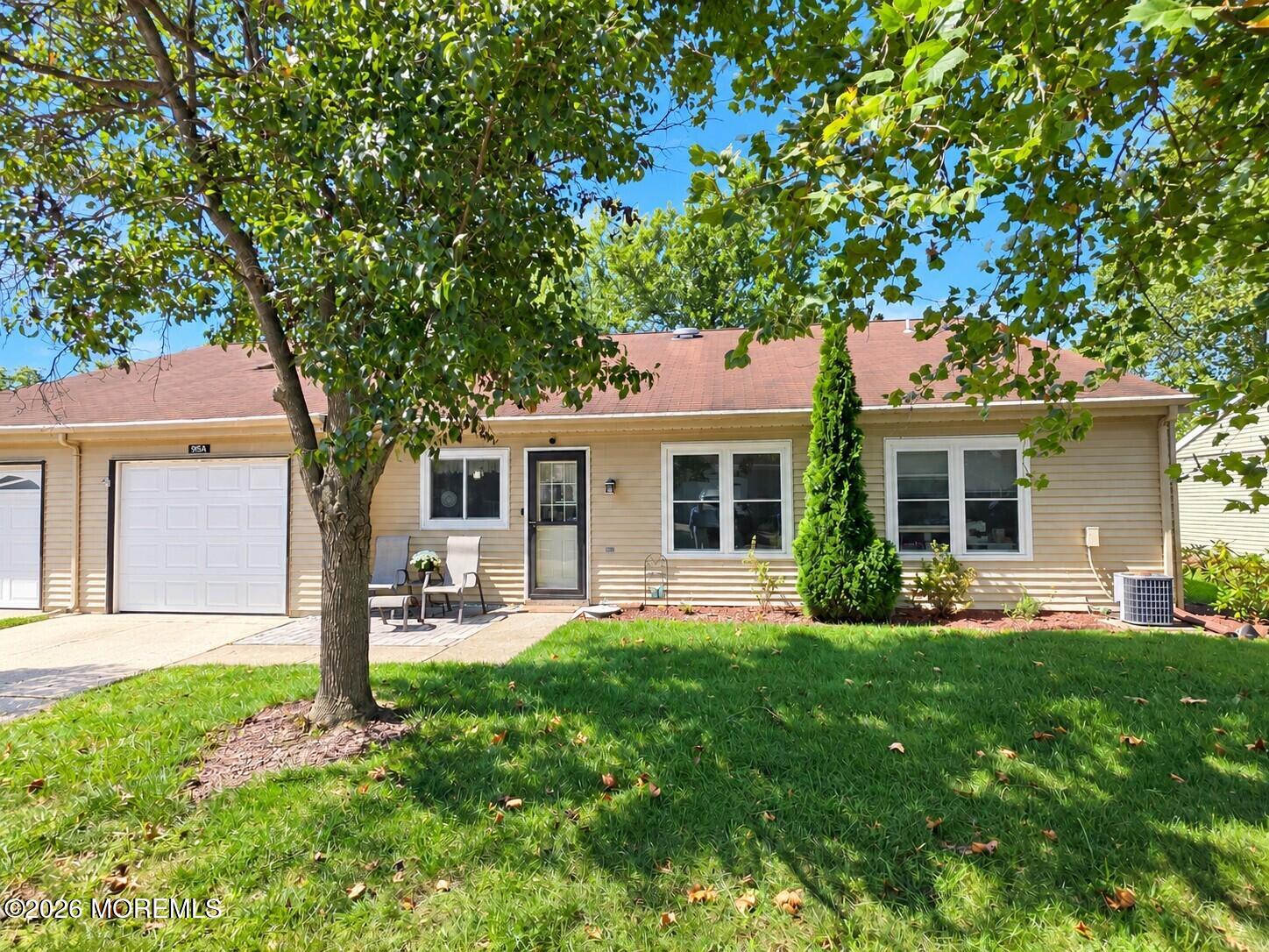 915A Liverpool Circle Image 4