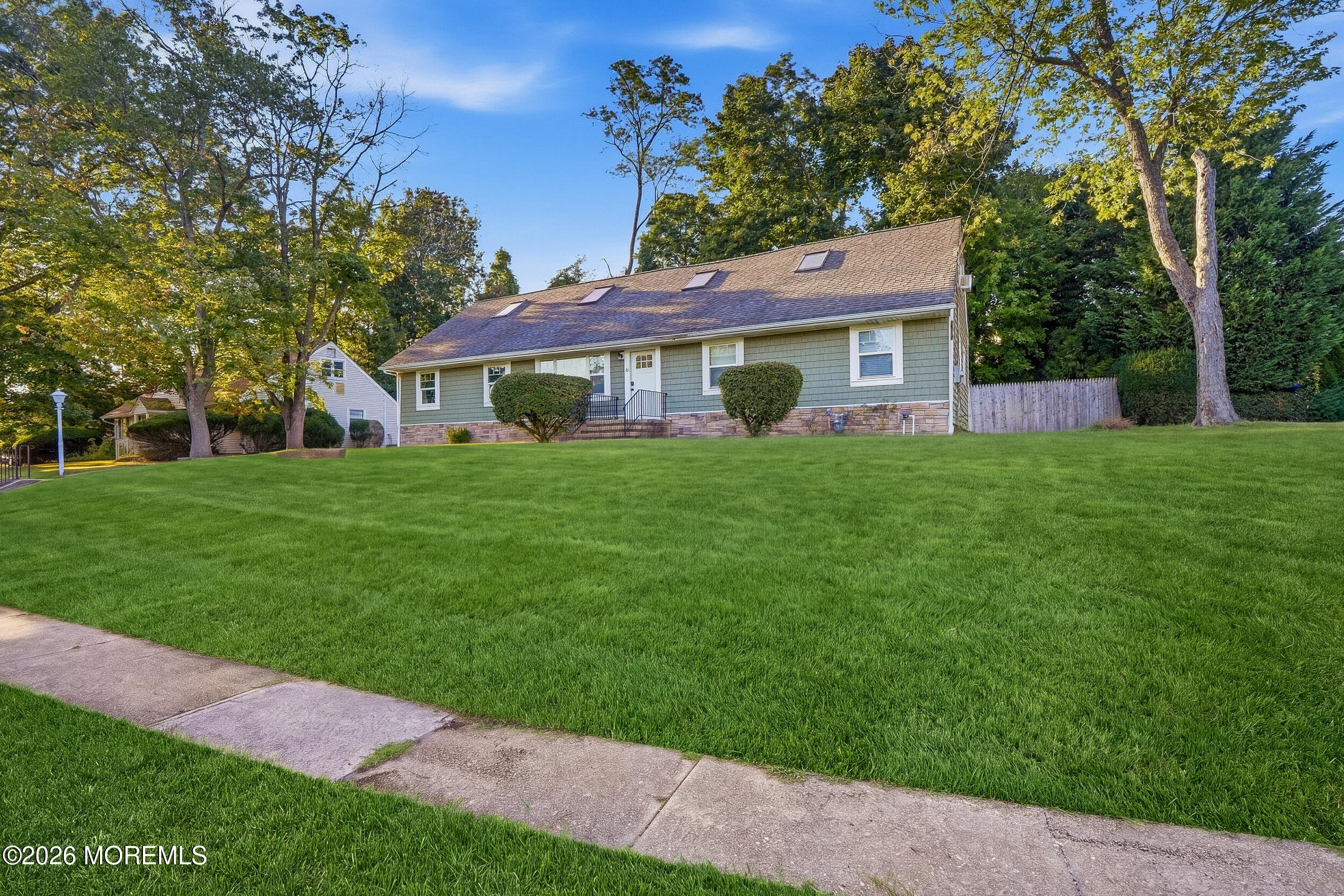 6 Standish Drive Image 5