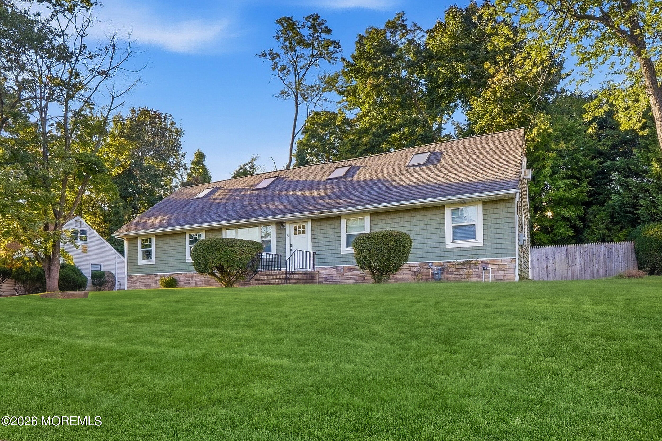 6 Standish Drive Image 4