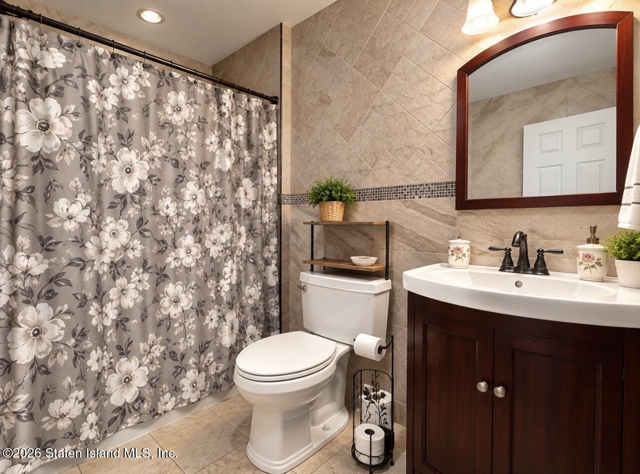 120 Devon Loop #7, Staten Island, NY, 10314 image 8