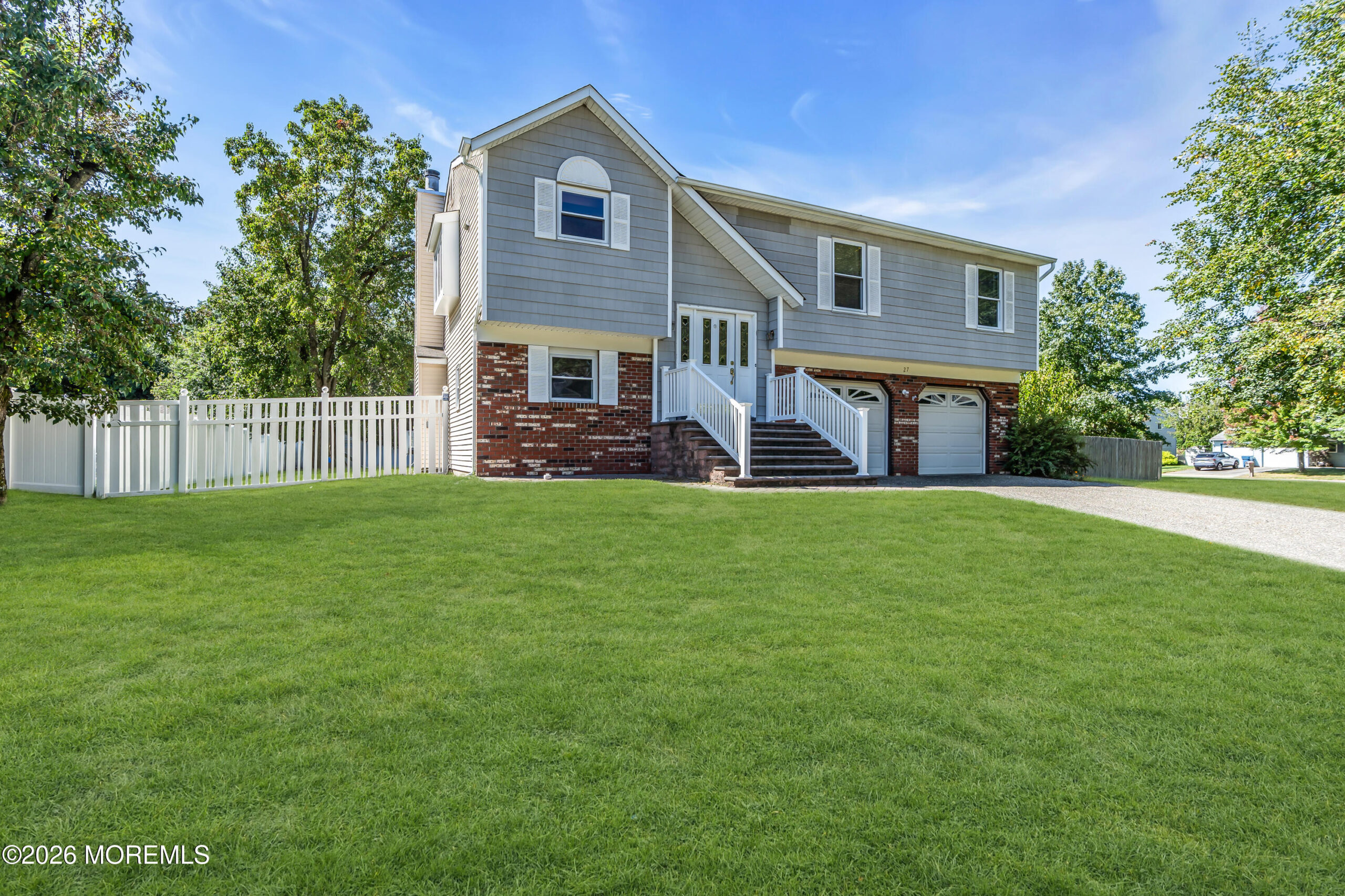 27 Cherry Bend Drive Image 4