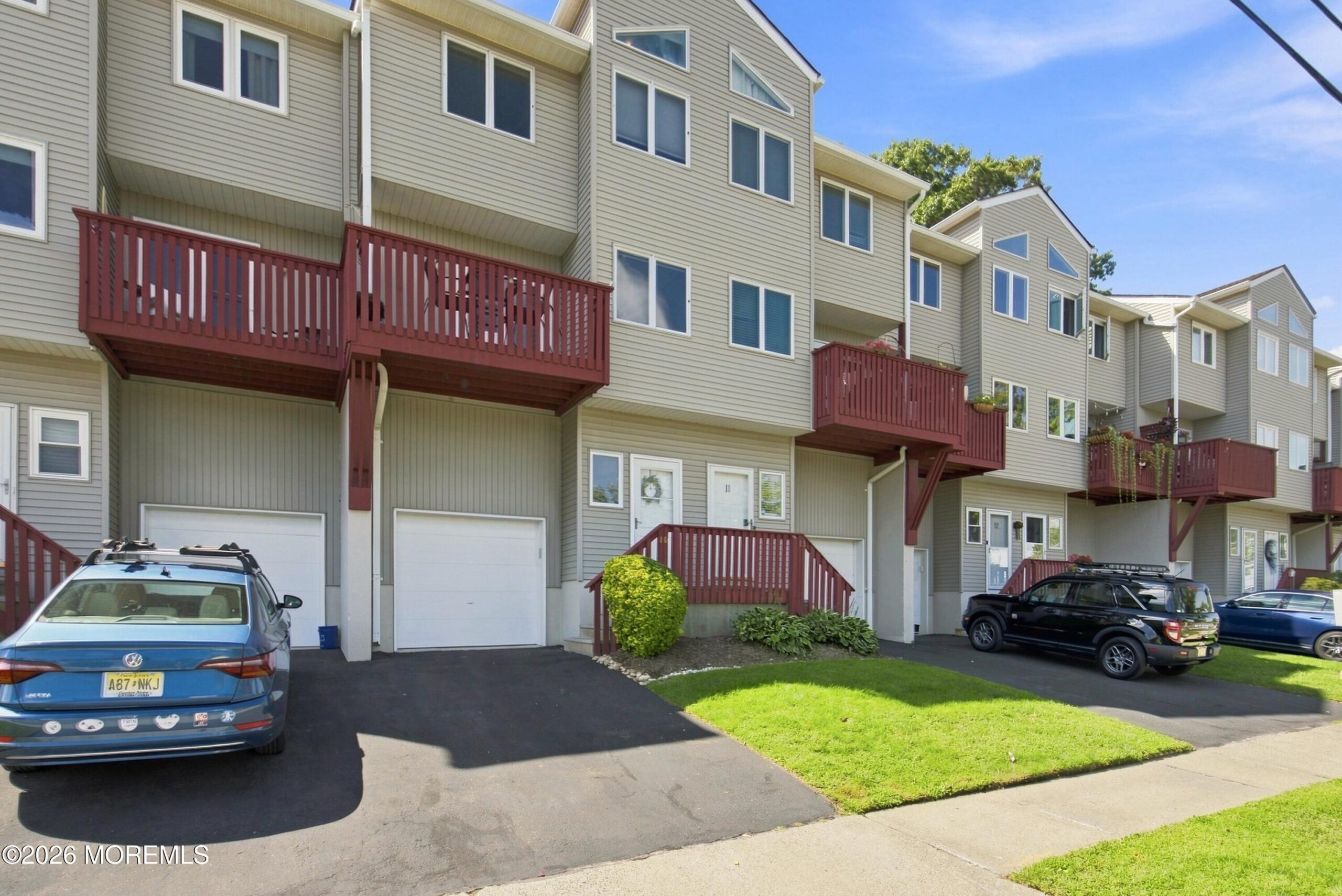 255 Shore Drive 10 Image 4