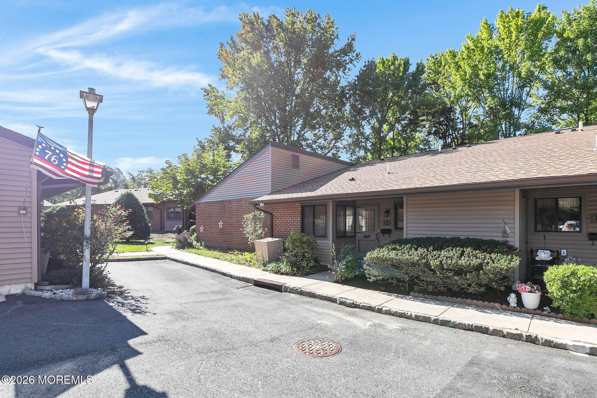12 Farmingdale Court Image 2