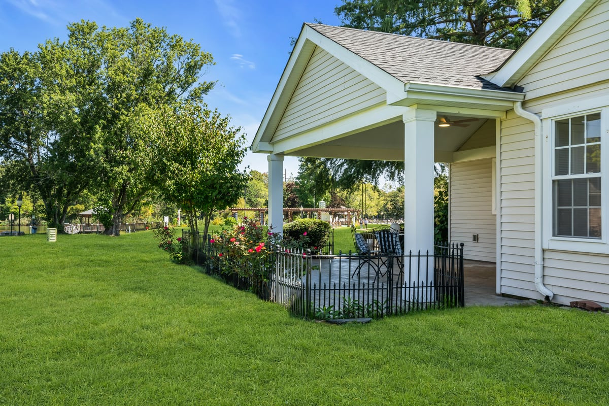 2 B Buckingham Drive, Manchester, NJ, 08759 image 36