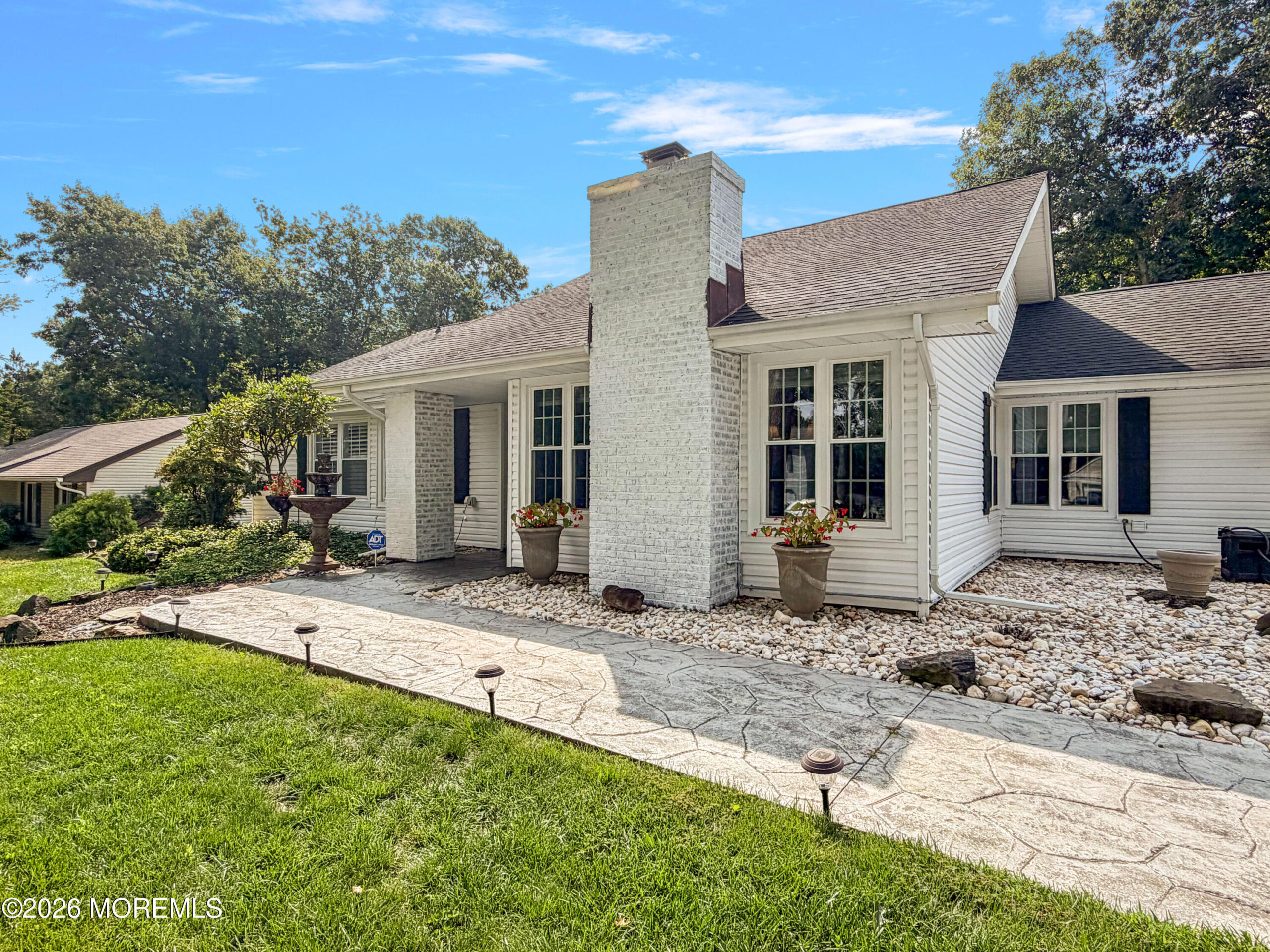 13 Yorkshire Drive Image 2