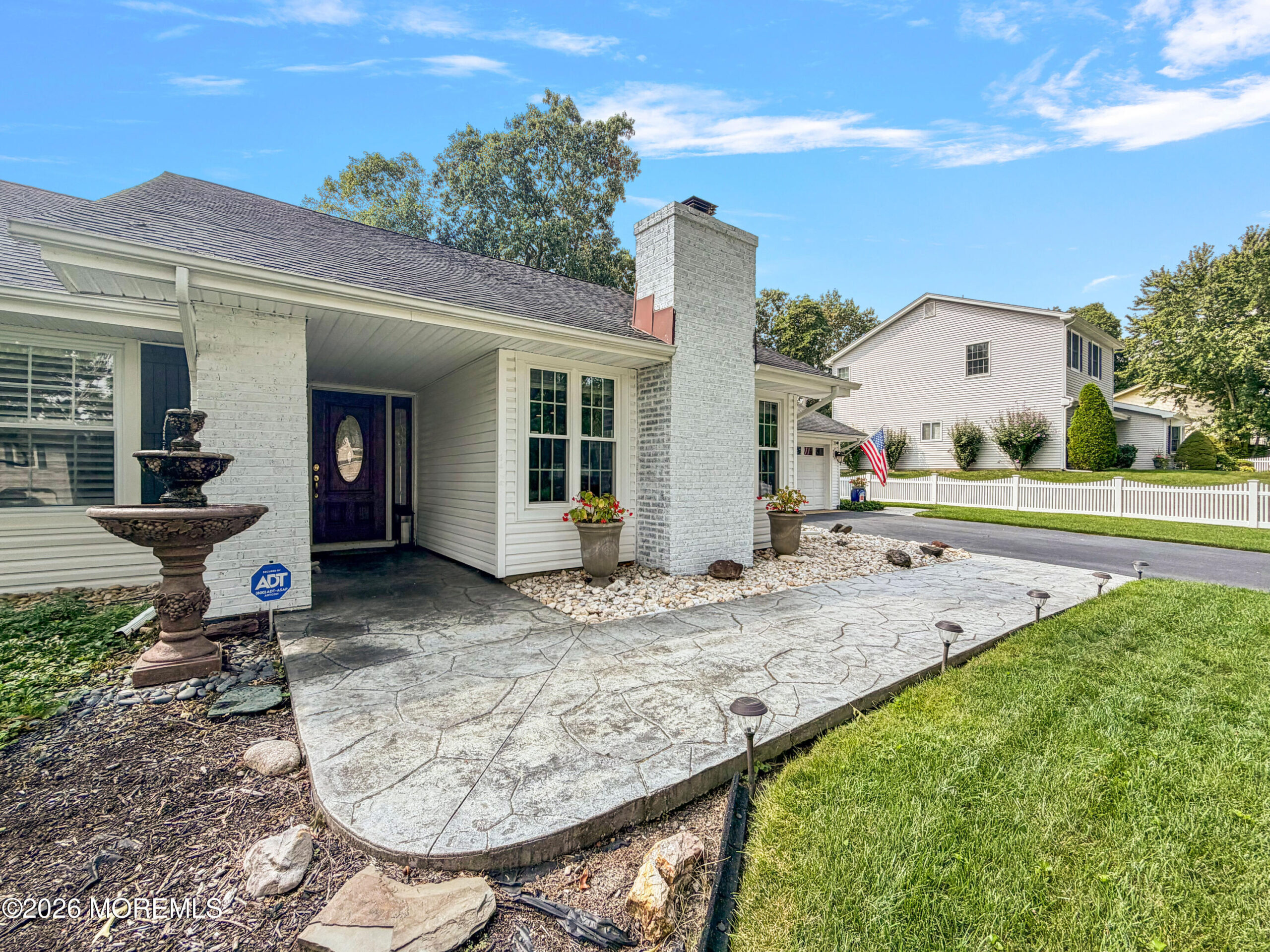 13 Yorkshire Drive Image 3