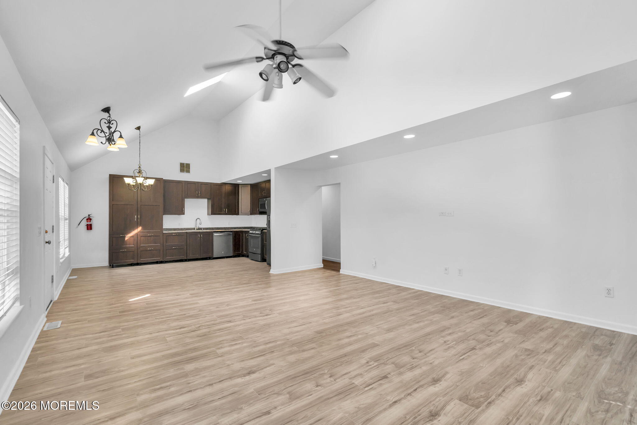 513 Harding Avenue Image 4